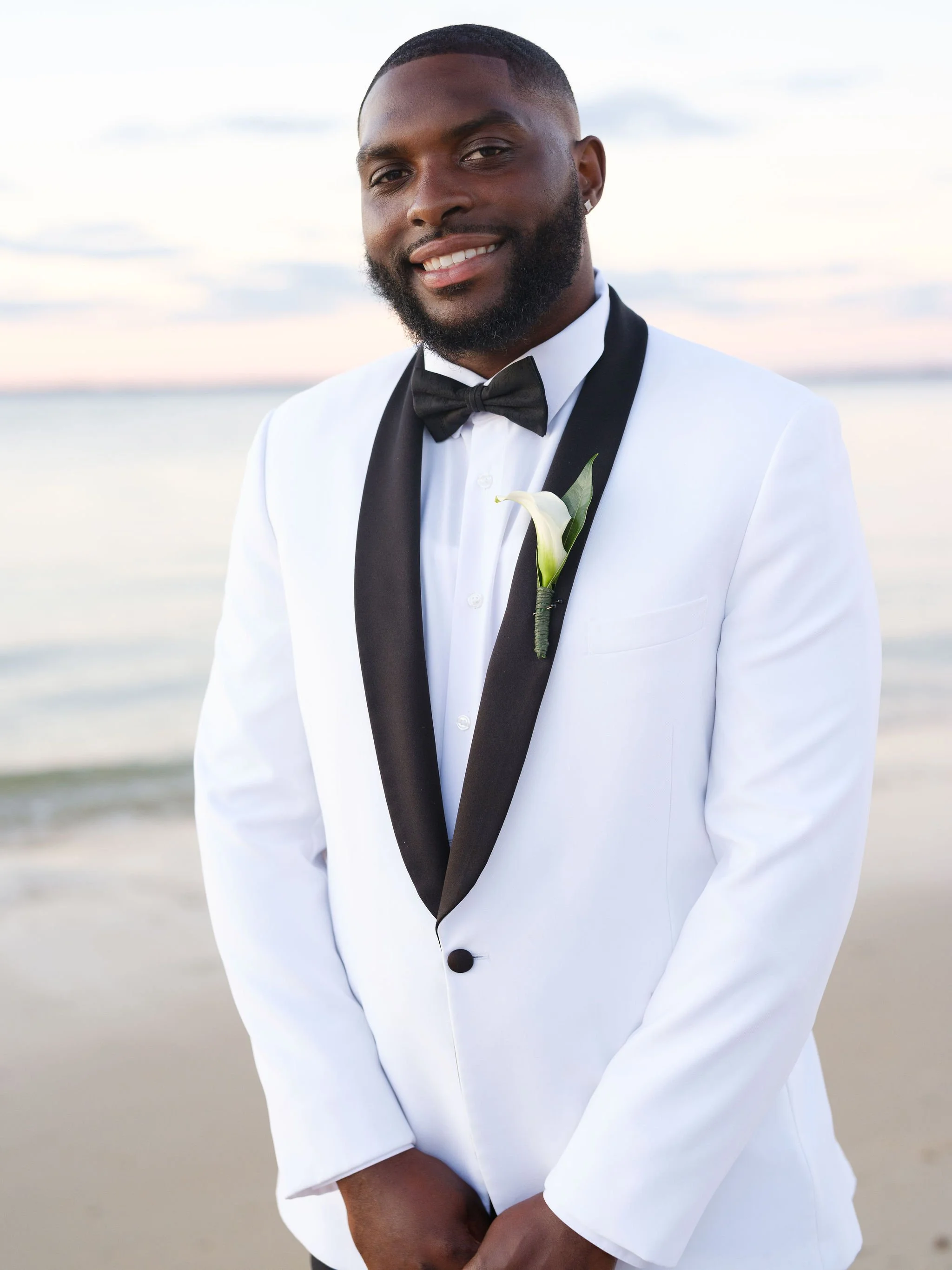 Groom Portrait on the Beach – Martha’s Vineyard Elopement.jpg