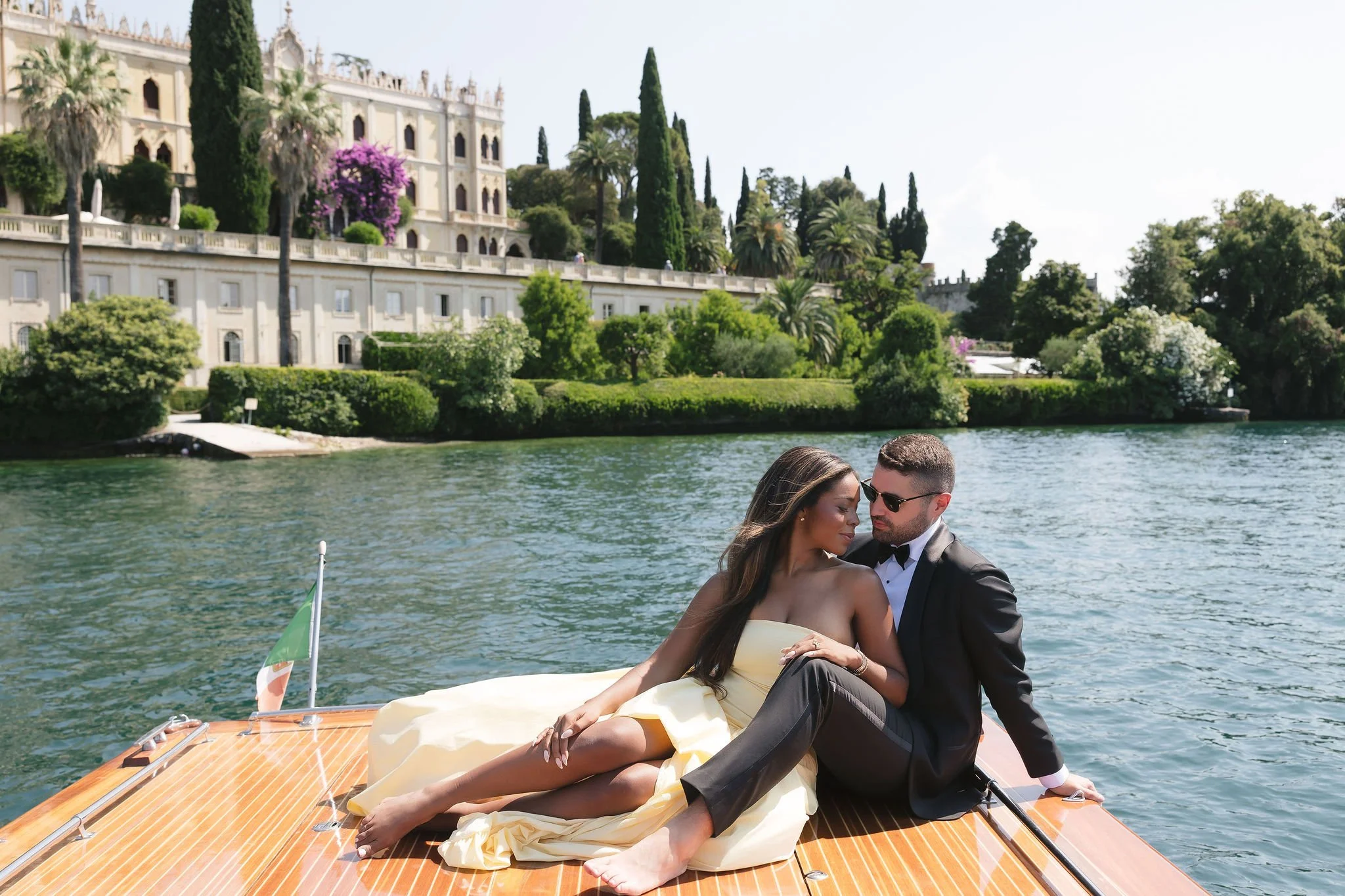 EclecticEleganceLLC_JasminMatt-LakeGarda-12.jpg