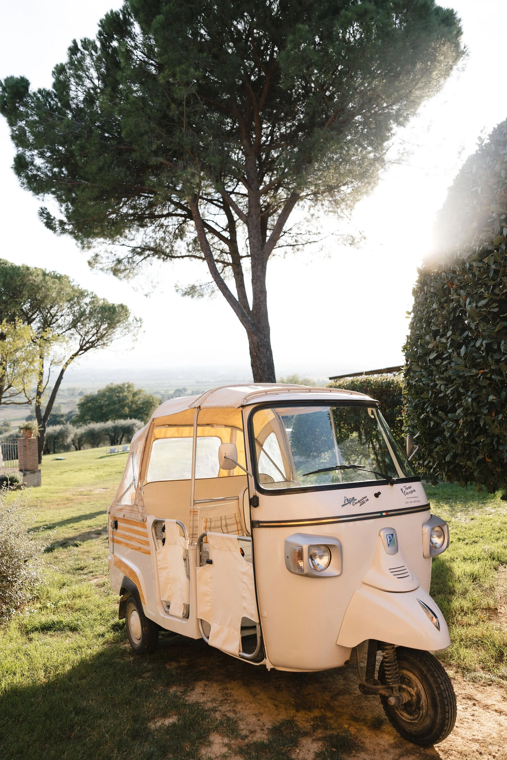 EclecticEleganceLLC_Tuscany-Wedding-14.jpg