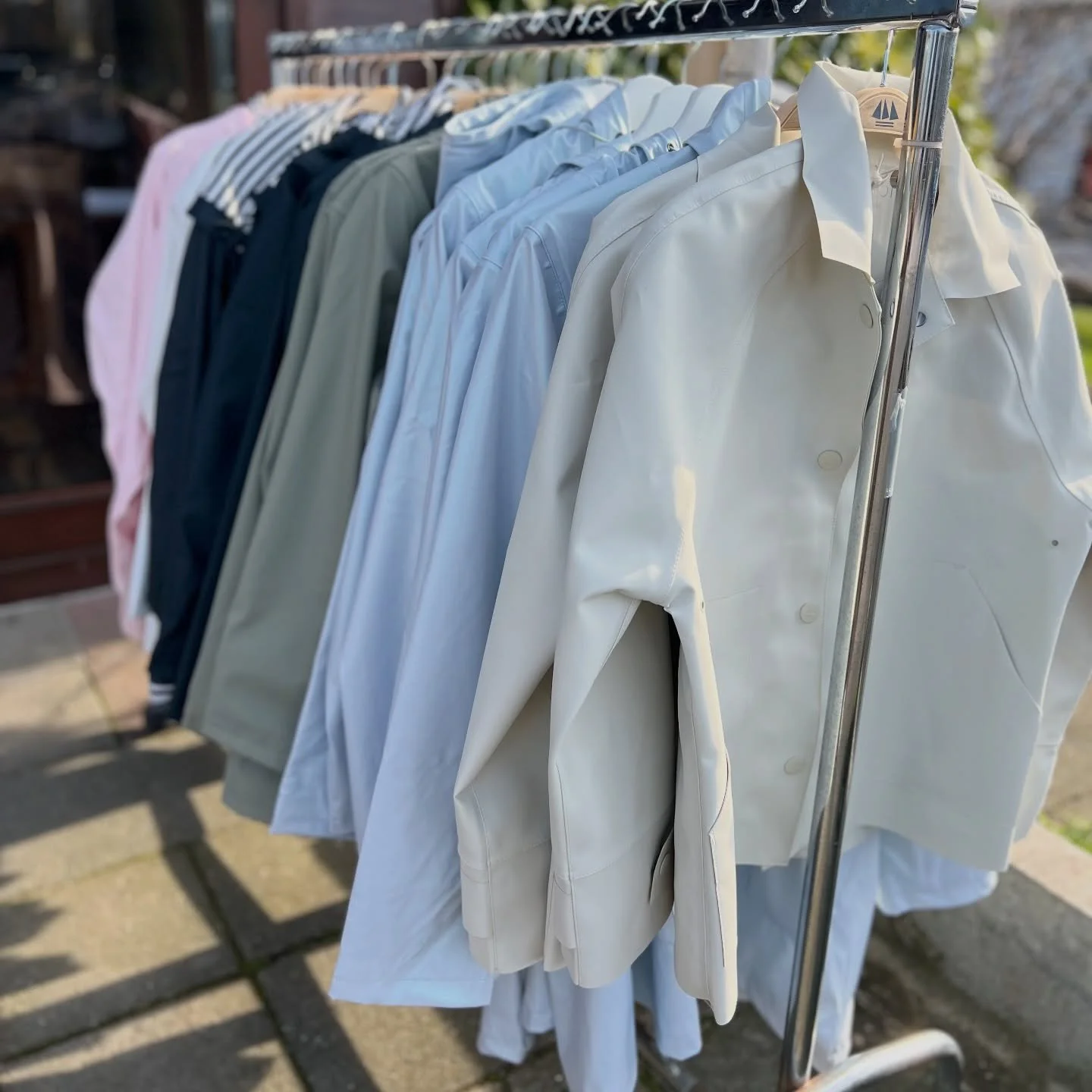 Het zonnetje schijnt en er is weer heel wat nieuws te ontdekken @ Westdiep ! ☀️ 

Tot binnenkort 😎

&mdash;&mdash;&mdash;&mdash;&mdash;&mdash;&mdash;&mdash;-

Le beau temps est de retour et il y a beaucoup de nouveaut&eacute;s a d&eacute;couvrir @ W