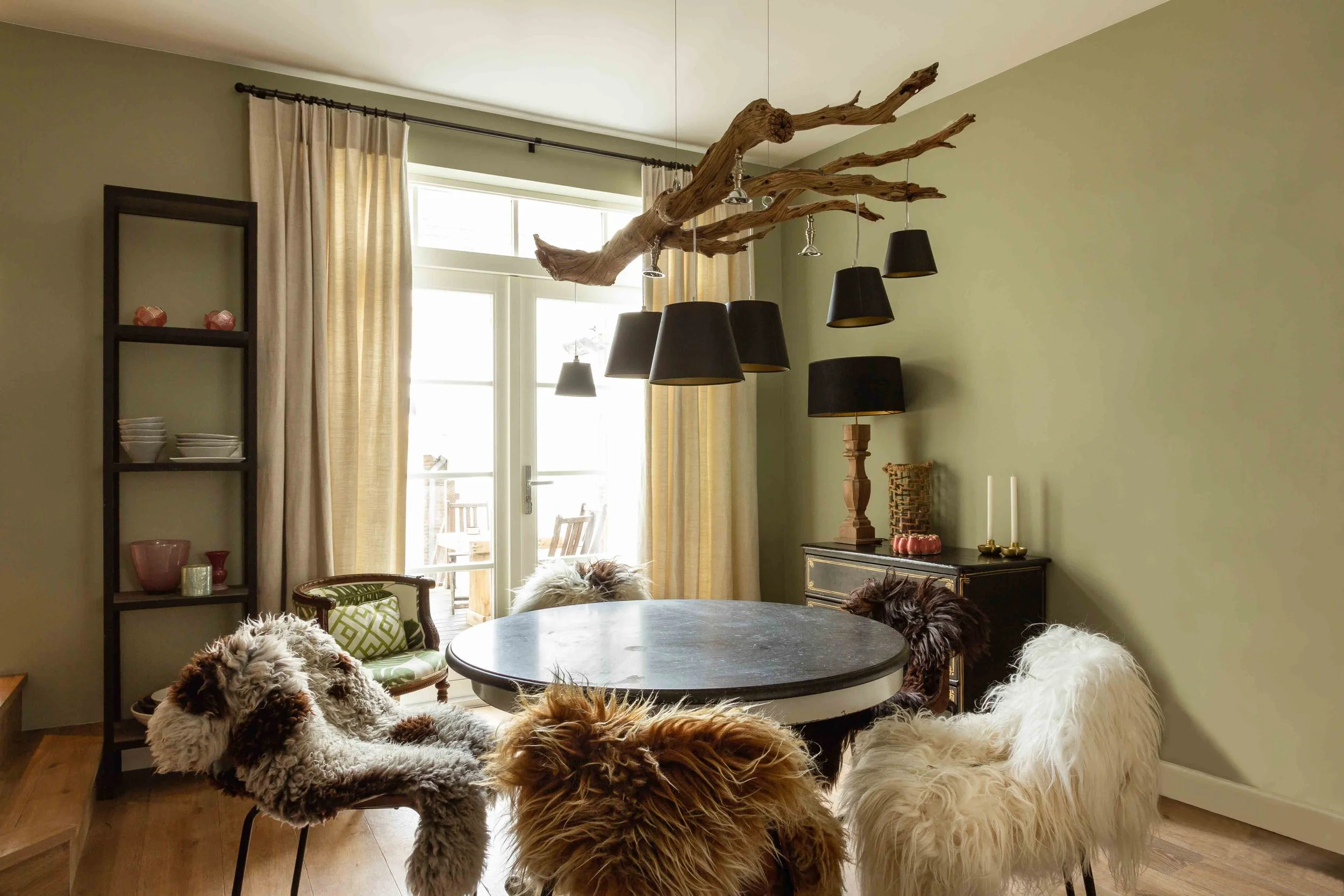 Amsterdam-Centrum-Dols-Co-Interiors-capture-and-create-4.jpg