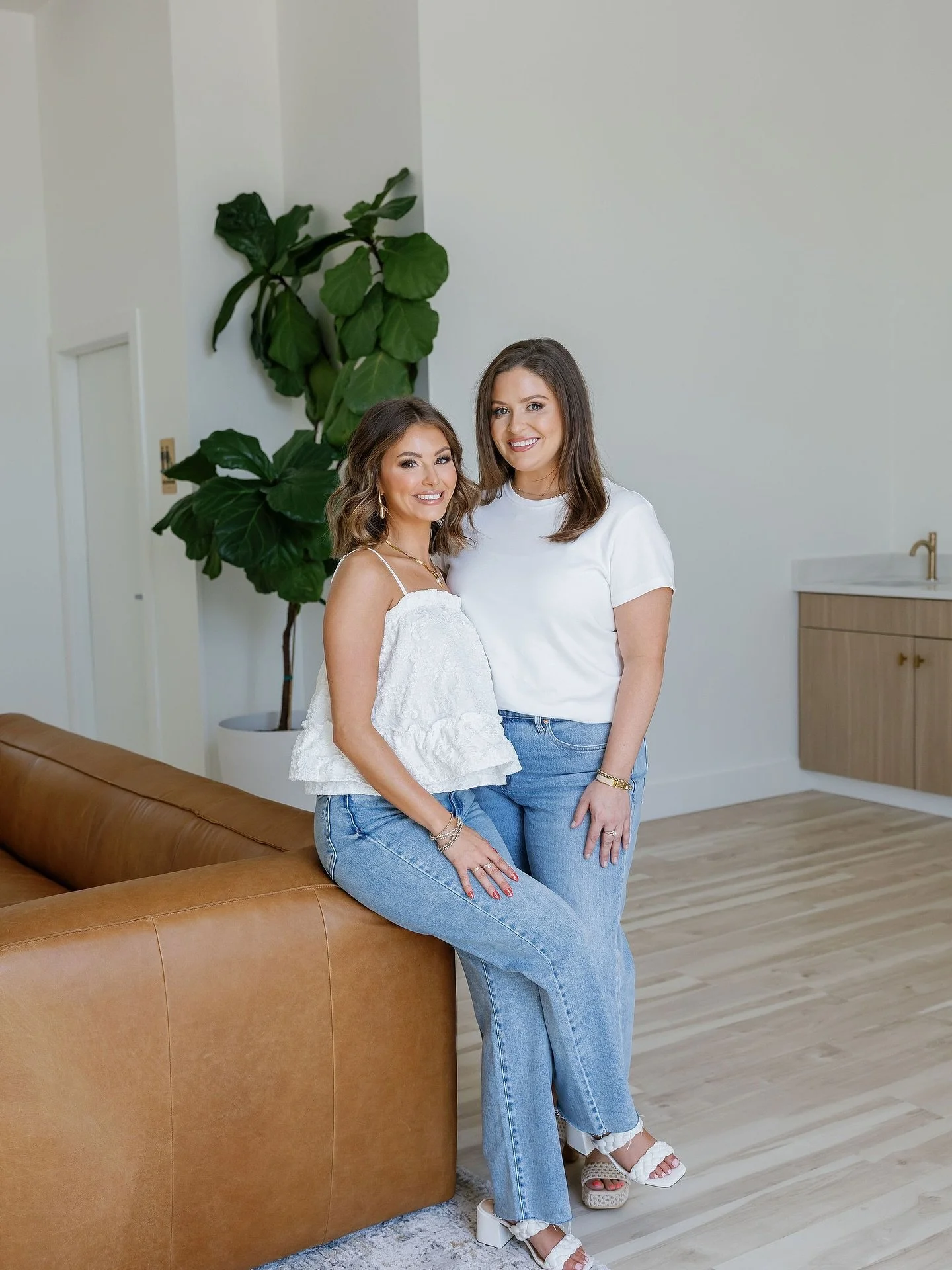 Happy National Esthetician Day to our estie besties, @glowwithlayne and @enhancedbyraelance ✨

These two have a true passion for helping you feel like the most confident version of yourself and it shows in everything they do! 💆&zwj;♀️⭐️ We&rsquo;re 