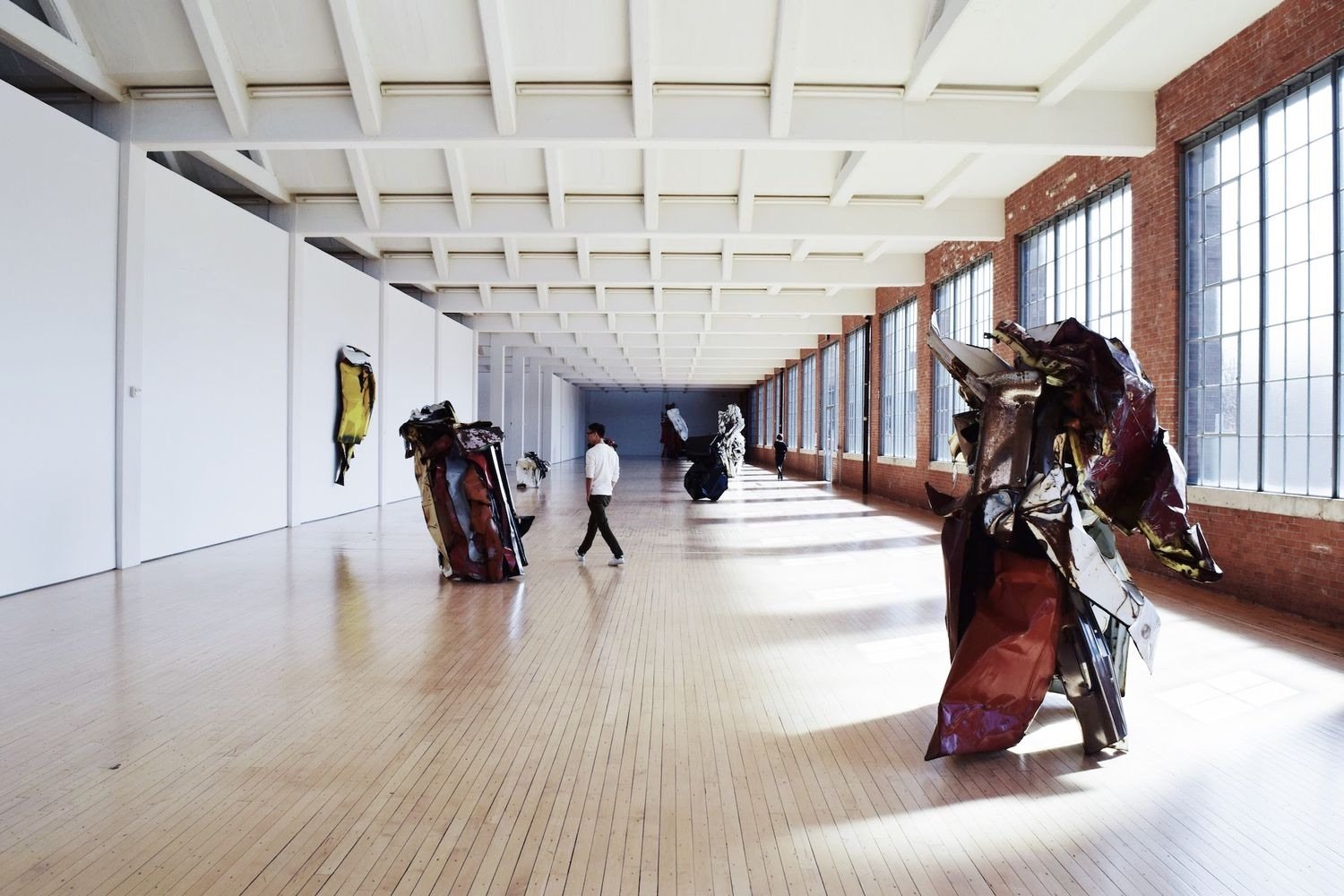  Dia Beacon is an independent modern art museum. 