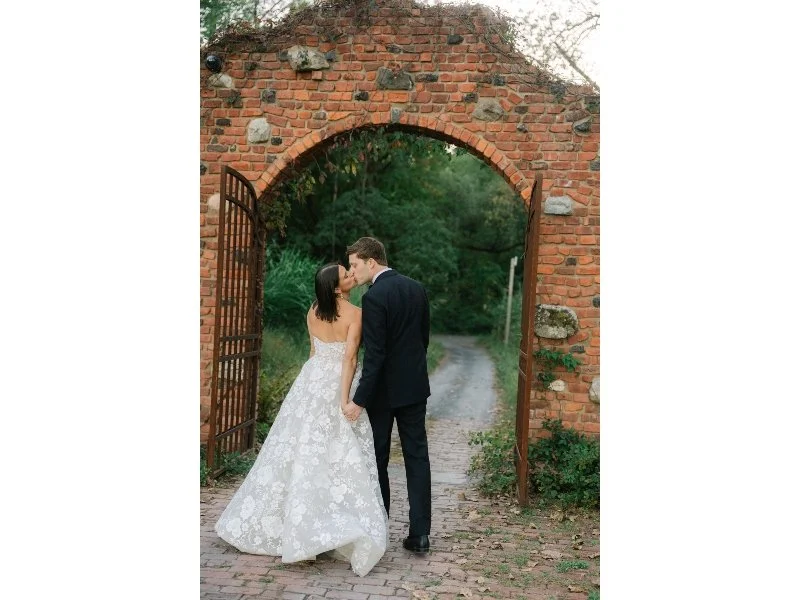 FIN-Meredith_Matt_Wedding_Sneak_Peek_237.jpg