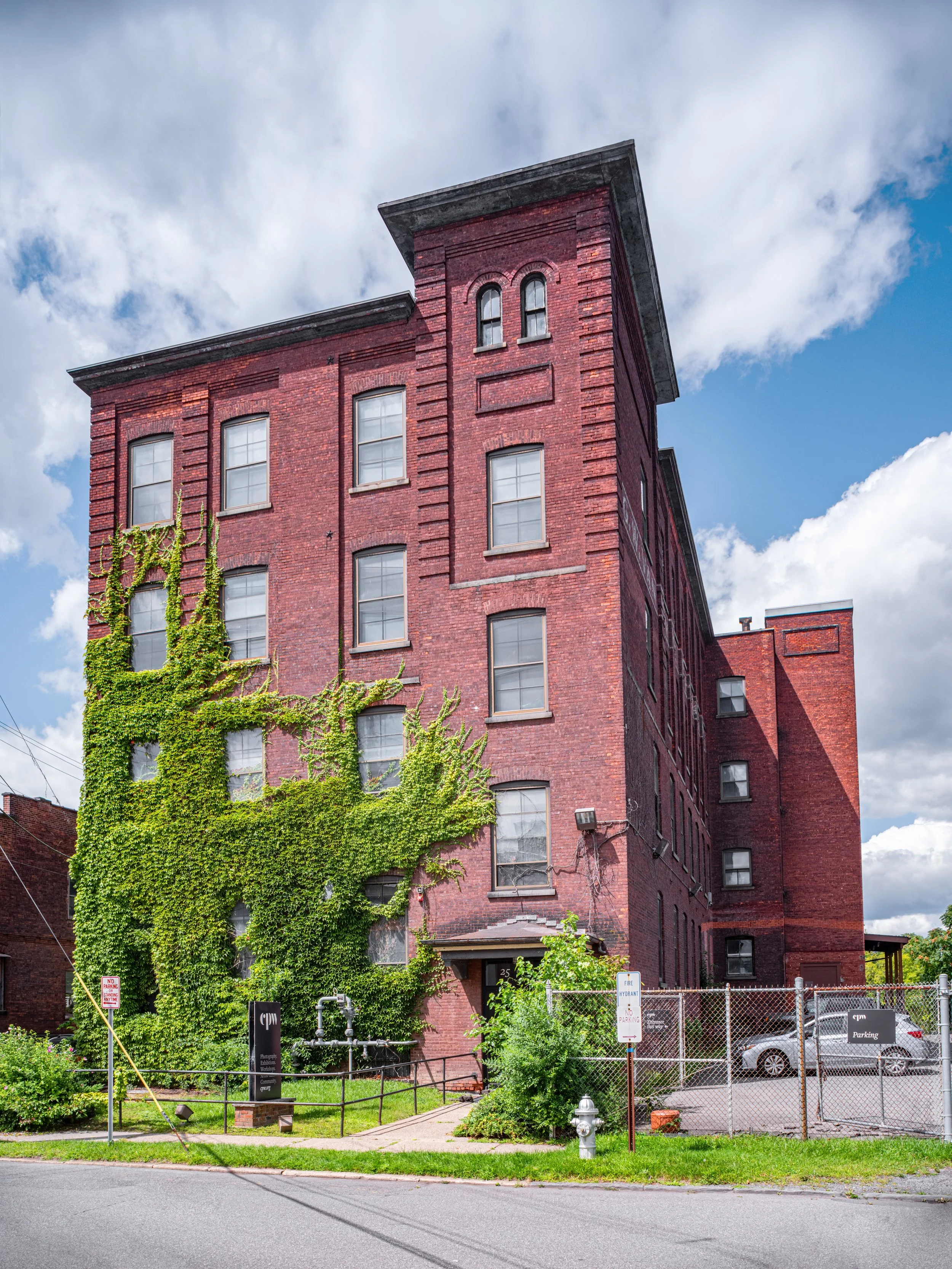 CPW in Kingston, NY © Eduard Hueber archphoto
