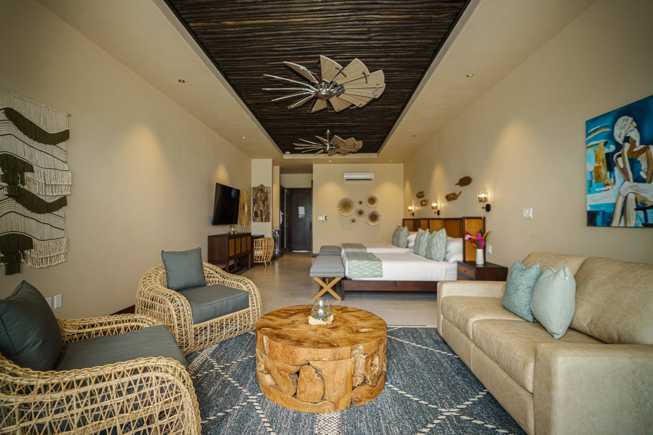 Queen Suite Yoga Retreat Belize