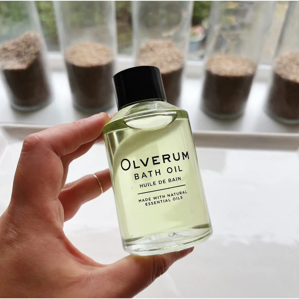 Olverum bath oil has arrived on our shelves just in time for the holidays. This exquisite blend of plant and flower essences is based on German aromatherapy principles and dates back to the 1930s. Juniper, rosemary, citrus, lavender, geranium and euc