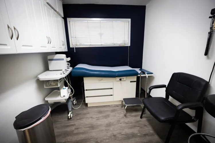 Exam room at La Concepcion Medical