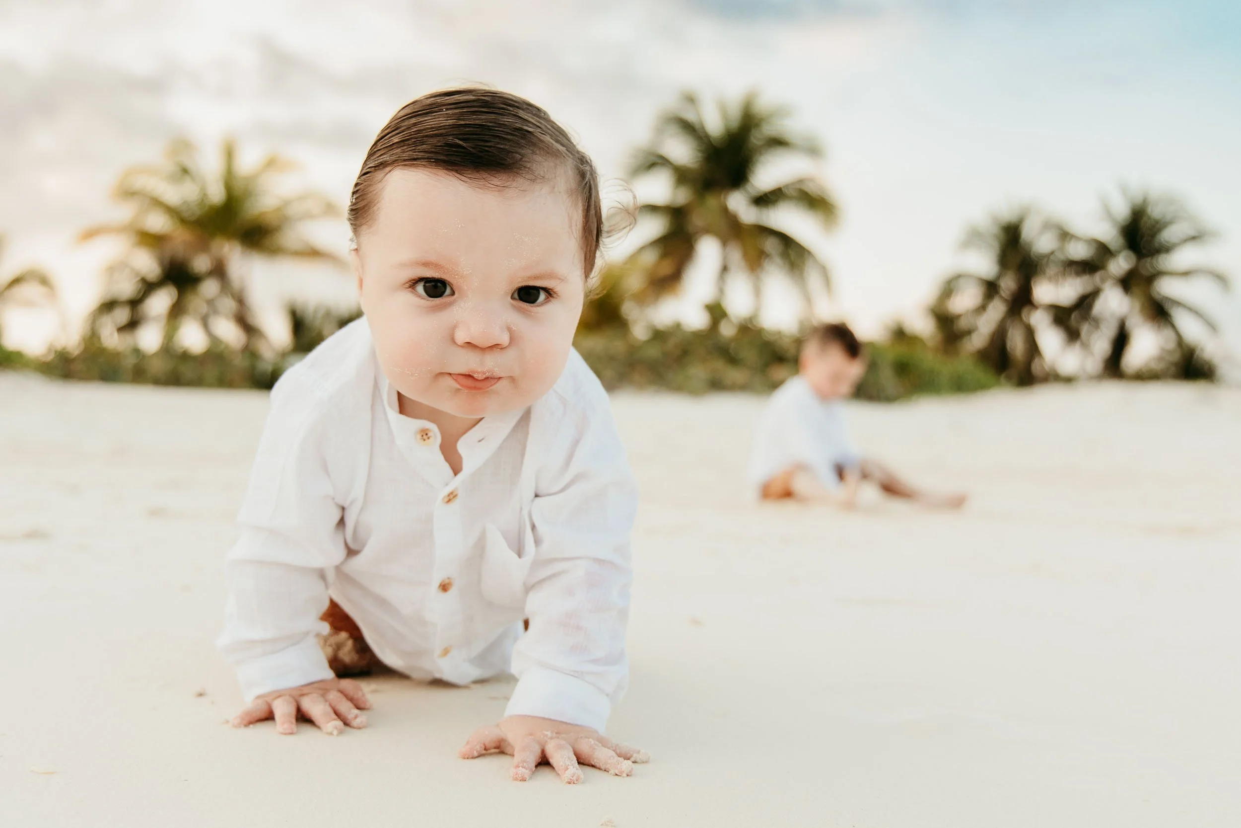 rosewood-mayakoba-photography-baby-crawling.jpg