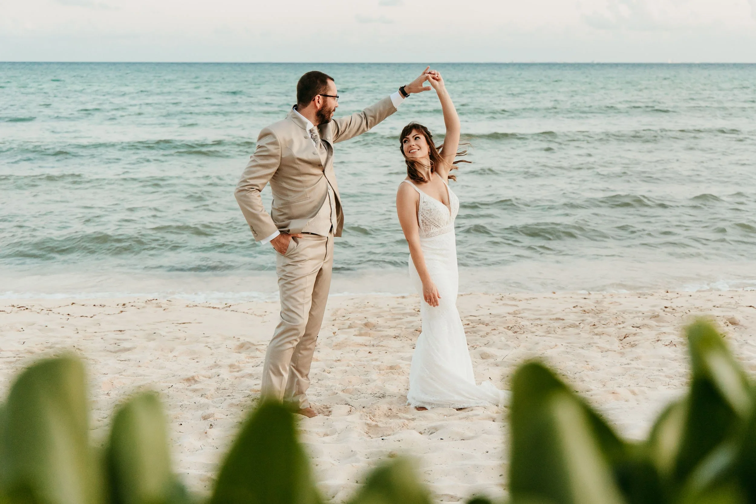 ocean-riviera-paradise-wedding-photographer-couple-dancing.jpg