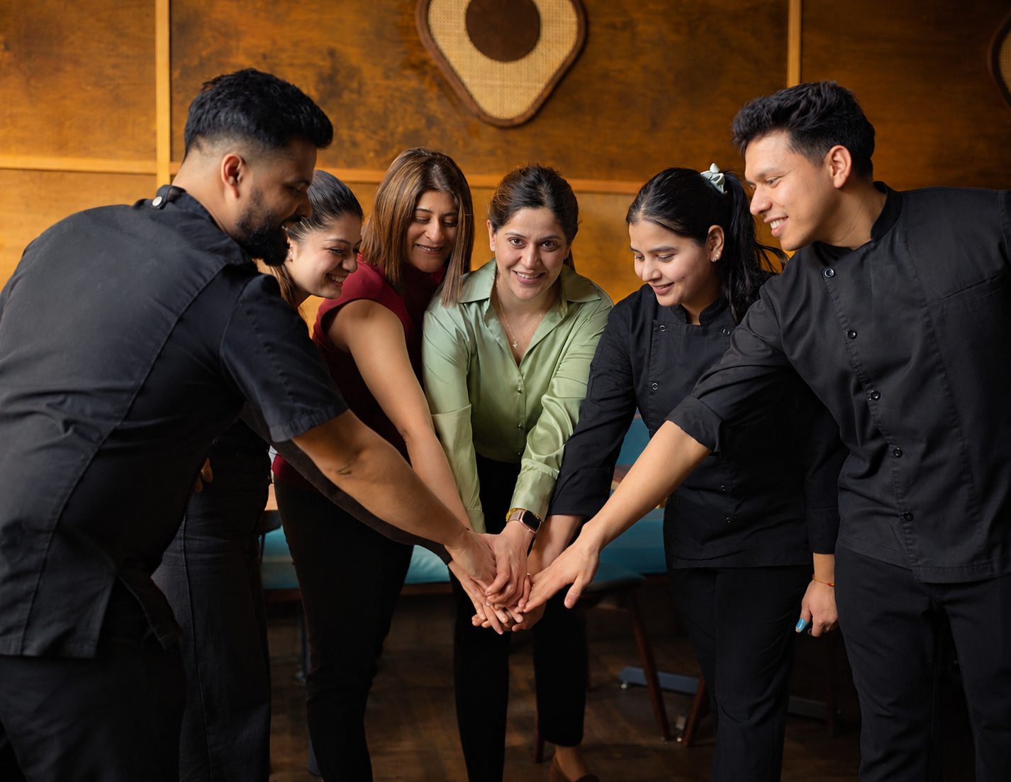 Restaurant Team Huddle.png