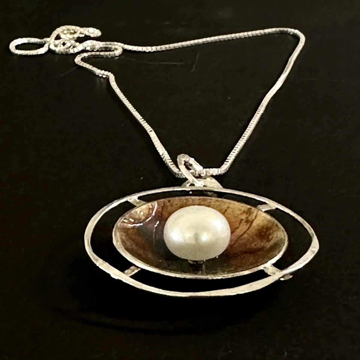 Circular domed and white pearl .jpg