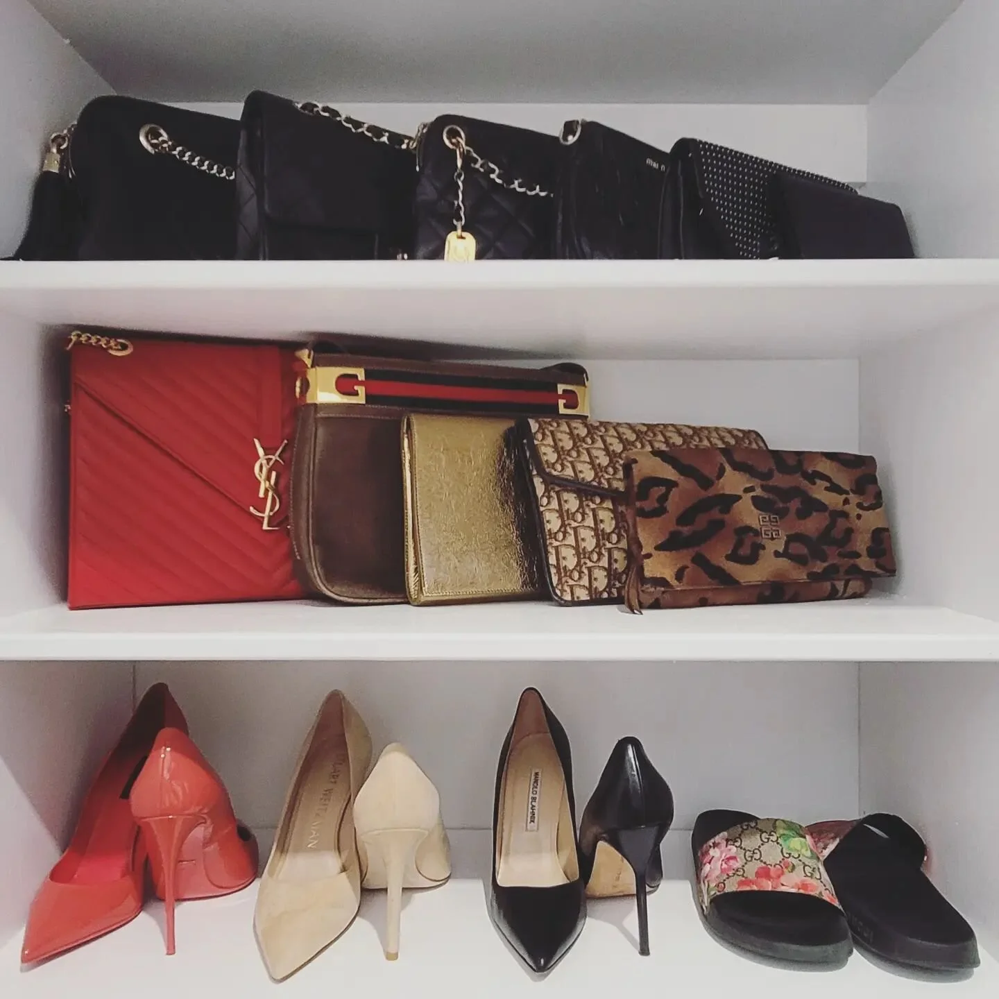 A #prettyneat #closet transformation 💫
