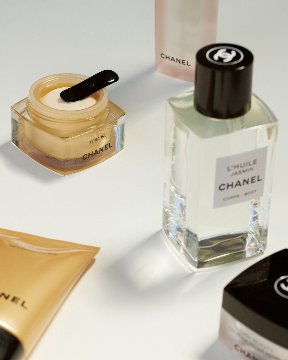 211220_vz_inprint_chanel_280_r1_g.1000x0.jpg