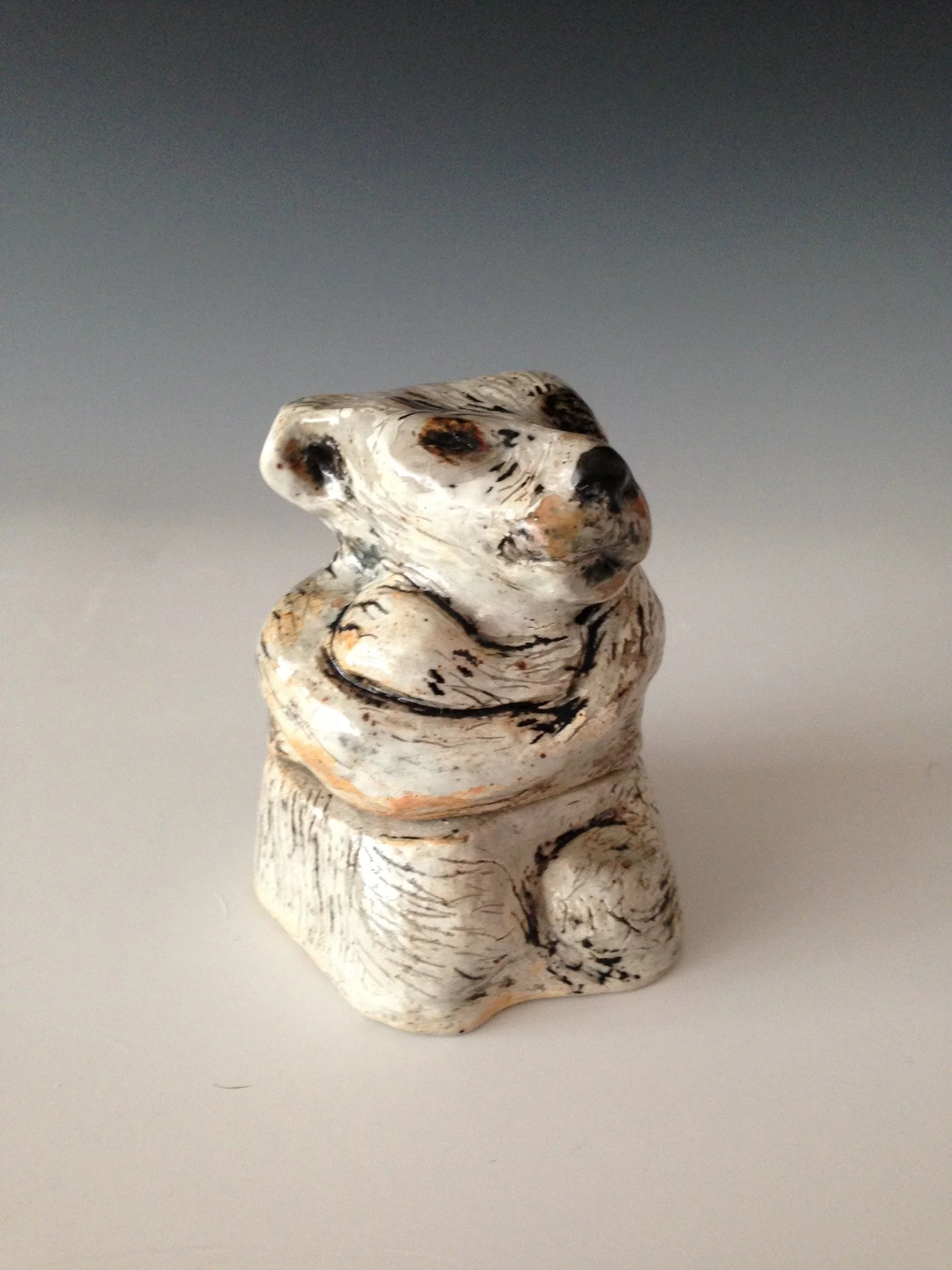 "Hugging Dog Jar" 2018, Ceramic porcelain jar
