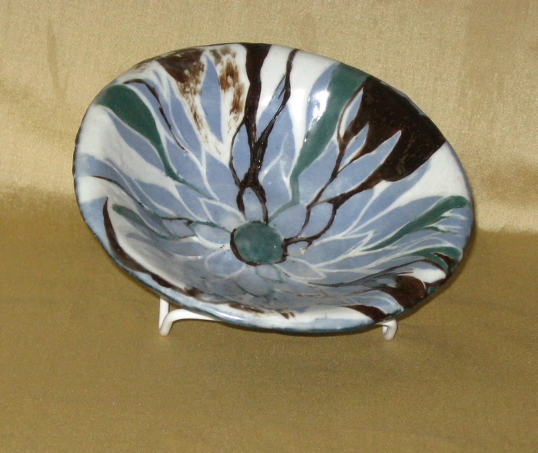 "Radiating Flower Bowl" 2000's, Ceramic porcelain handmade bowl
