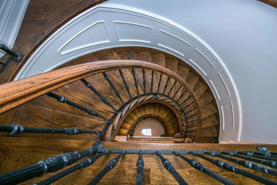 What Is the Purpose of Wainscoting Wall Panels?