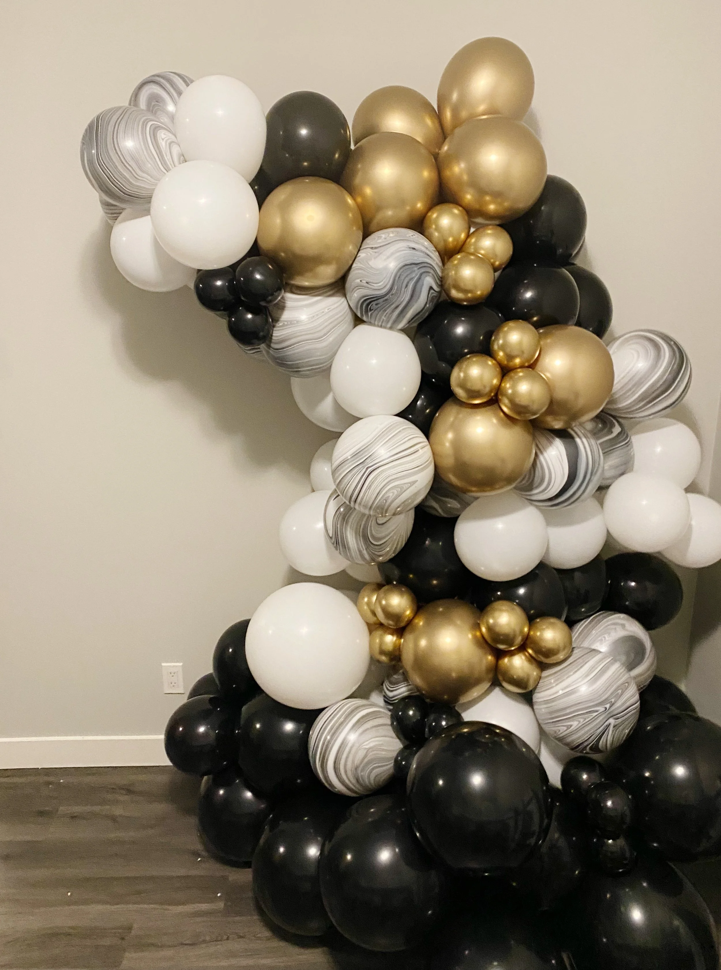 Balloon Garland