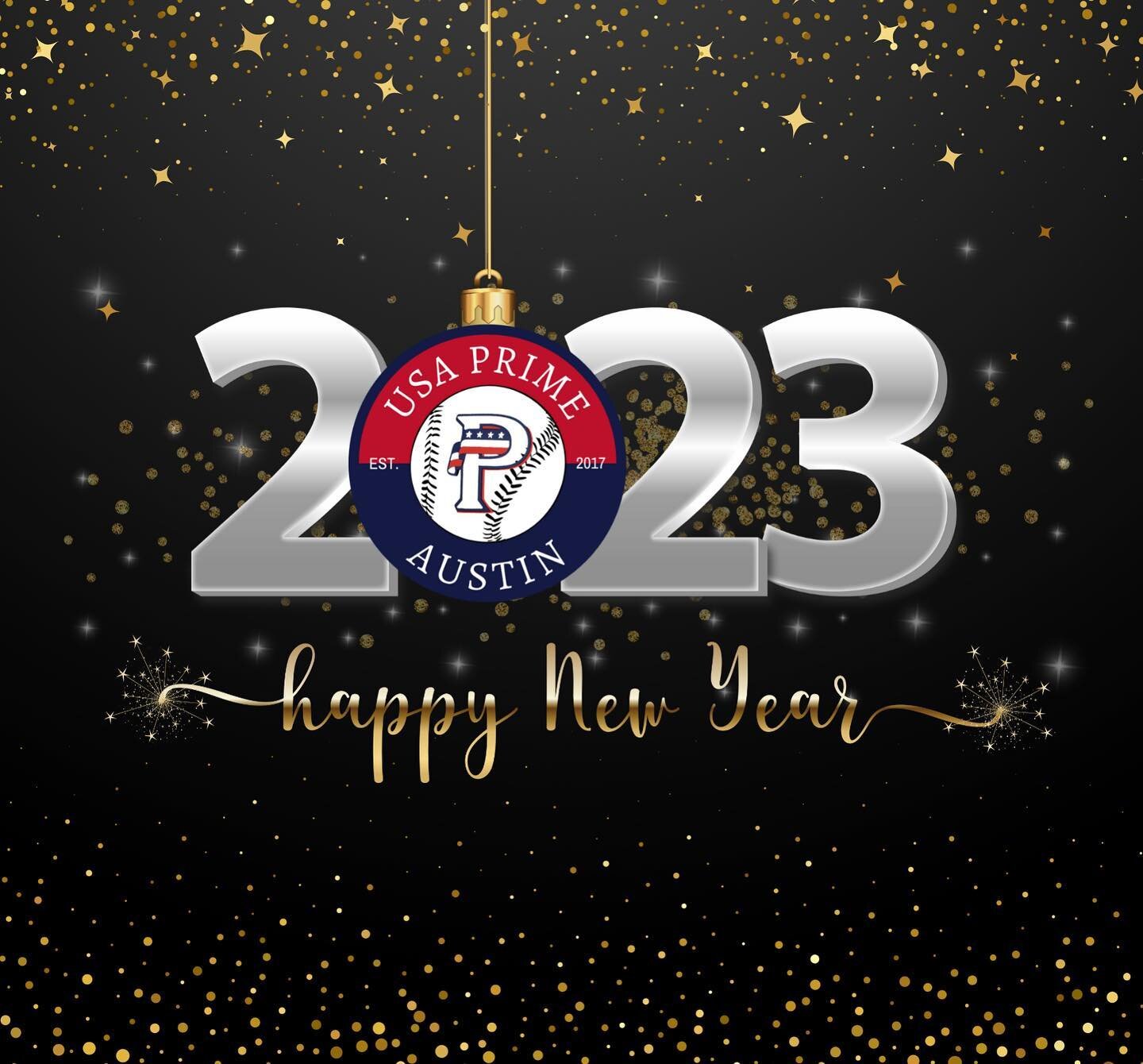 Happy New Year to our #PrimeFamily🎉
.
We hope the New Year brings you peace, prosperity, and lots of baseball 🔴⚪️🔵
.
#usaprimebaseball #usaprimeaustin #primefamily