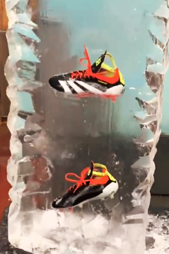 Union Cleats.png