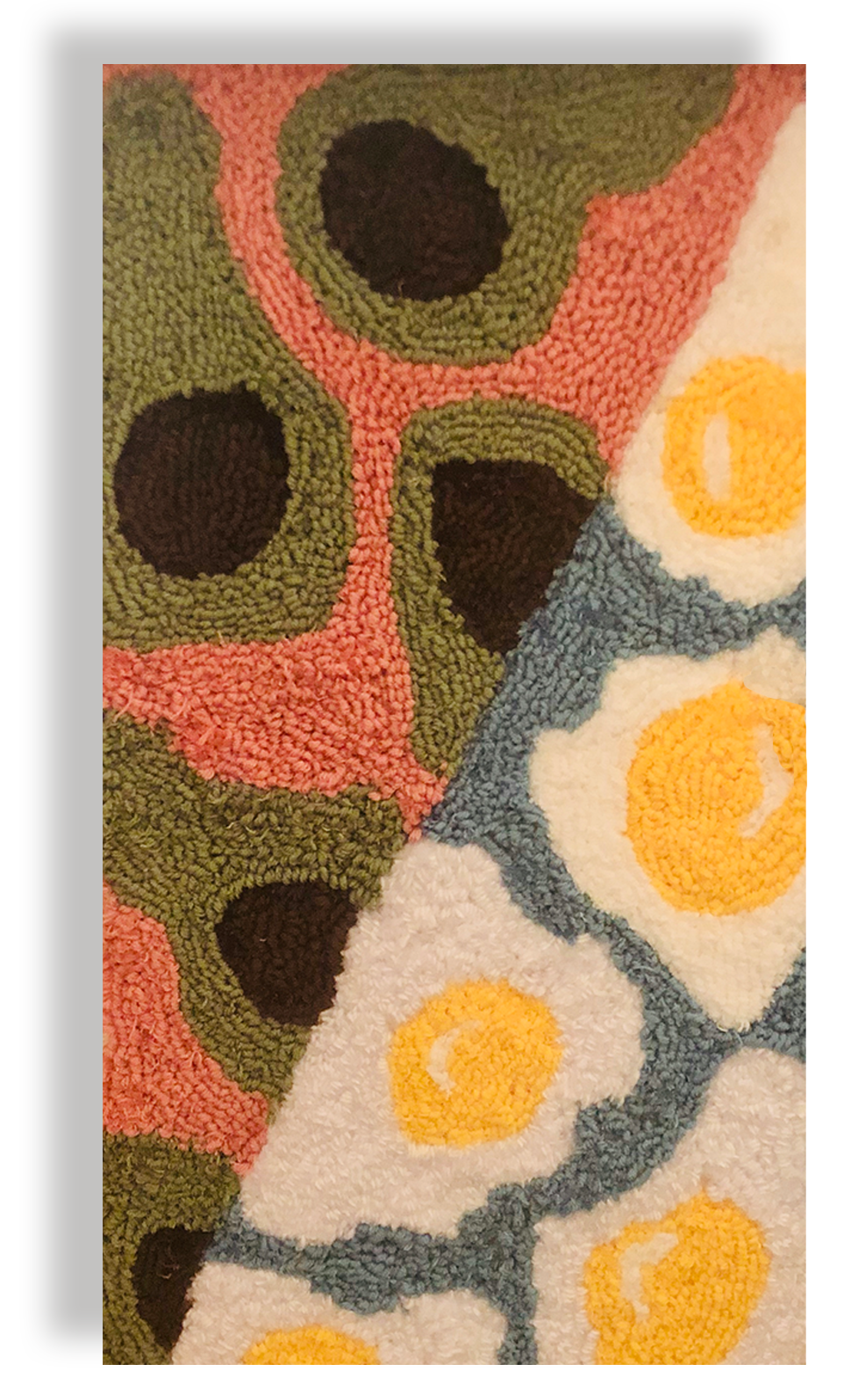 egg rug.png