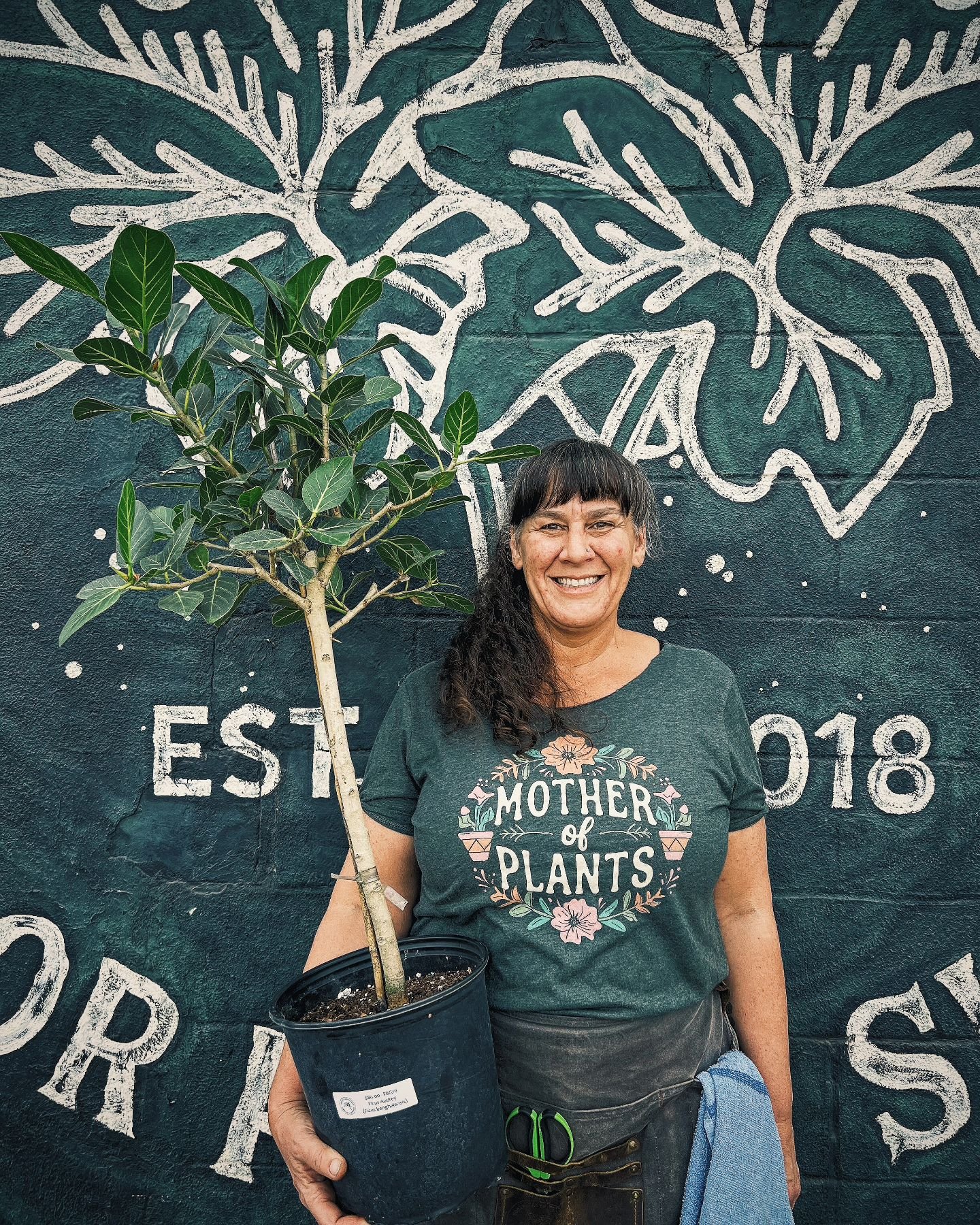 Did you know you could request plants? Should we not have them in store? Do you want a 7 ft ficus tree? We got ya. Just ask any of our employees, and we will get your info and try our best to find what you're looking for. 🤘💚