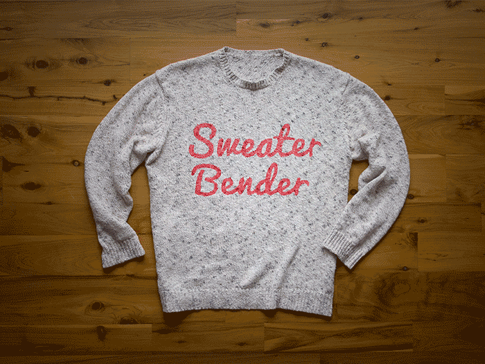 SWEATER BENDER
