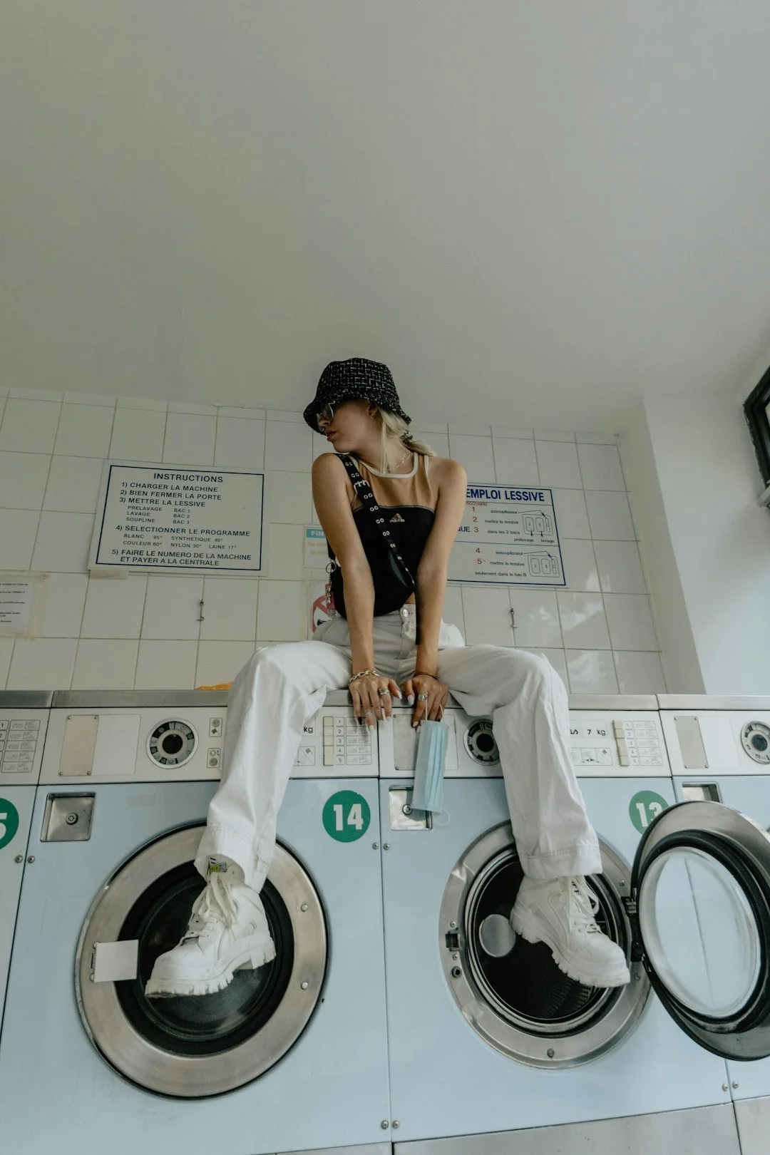 Navigating Laundry with Your Exchange Students
