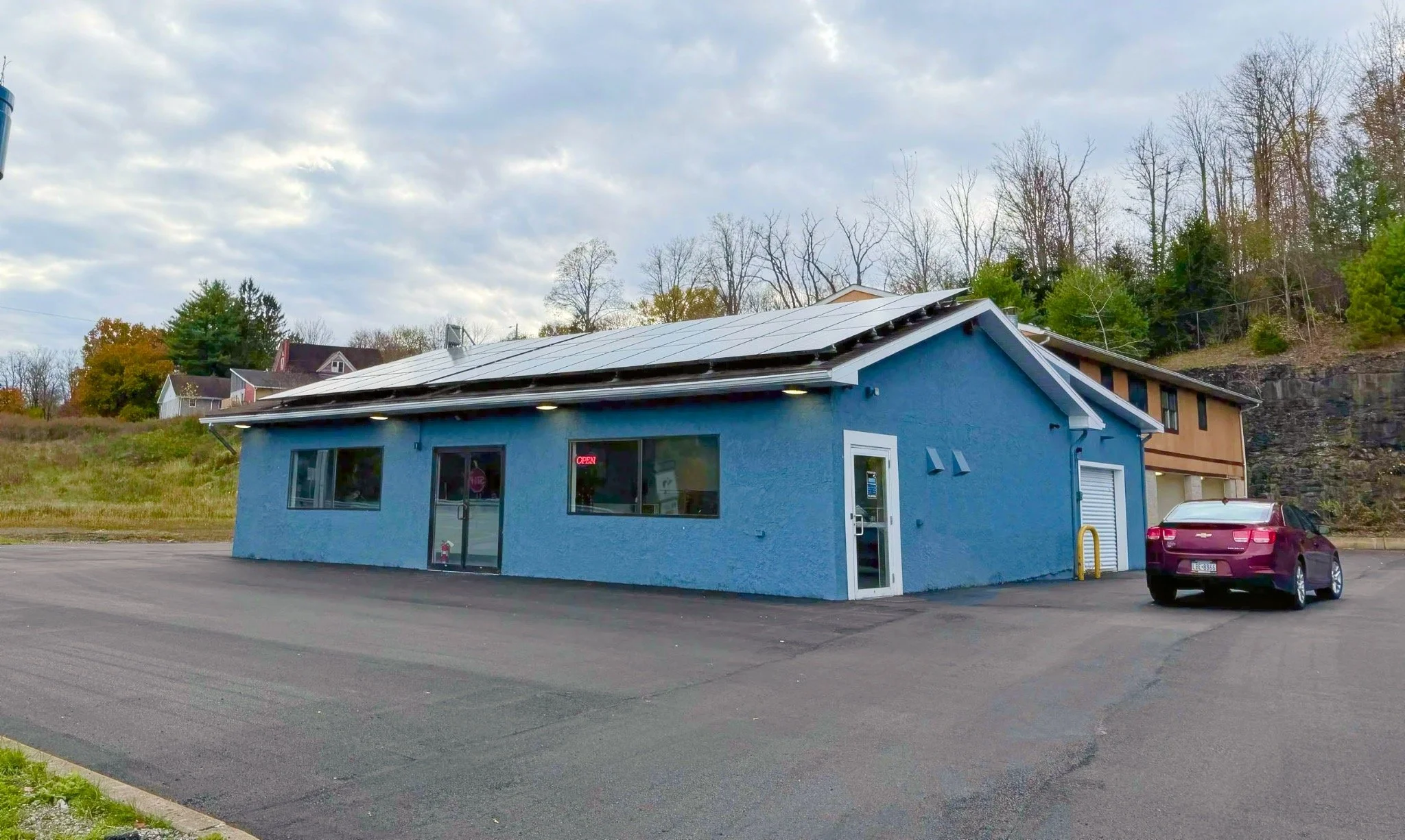 Bluestone Laundromat Dalton 26_0913 Edit Main.jpg