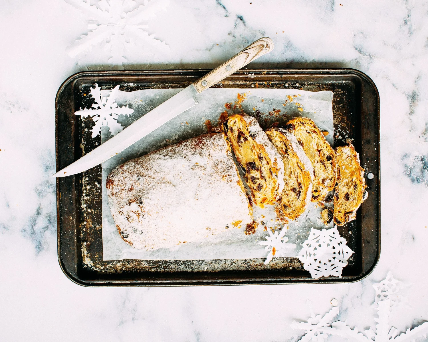 Christstollen with a Healthy Twist: A Delicious and Nourishing Holiday Treat Christstollen with a Healthy Twist: A Delicious and Nourishing Holiday Treat
