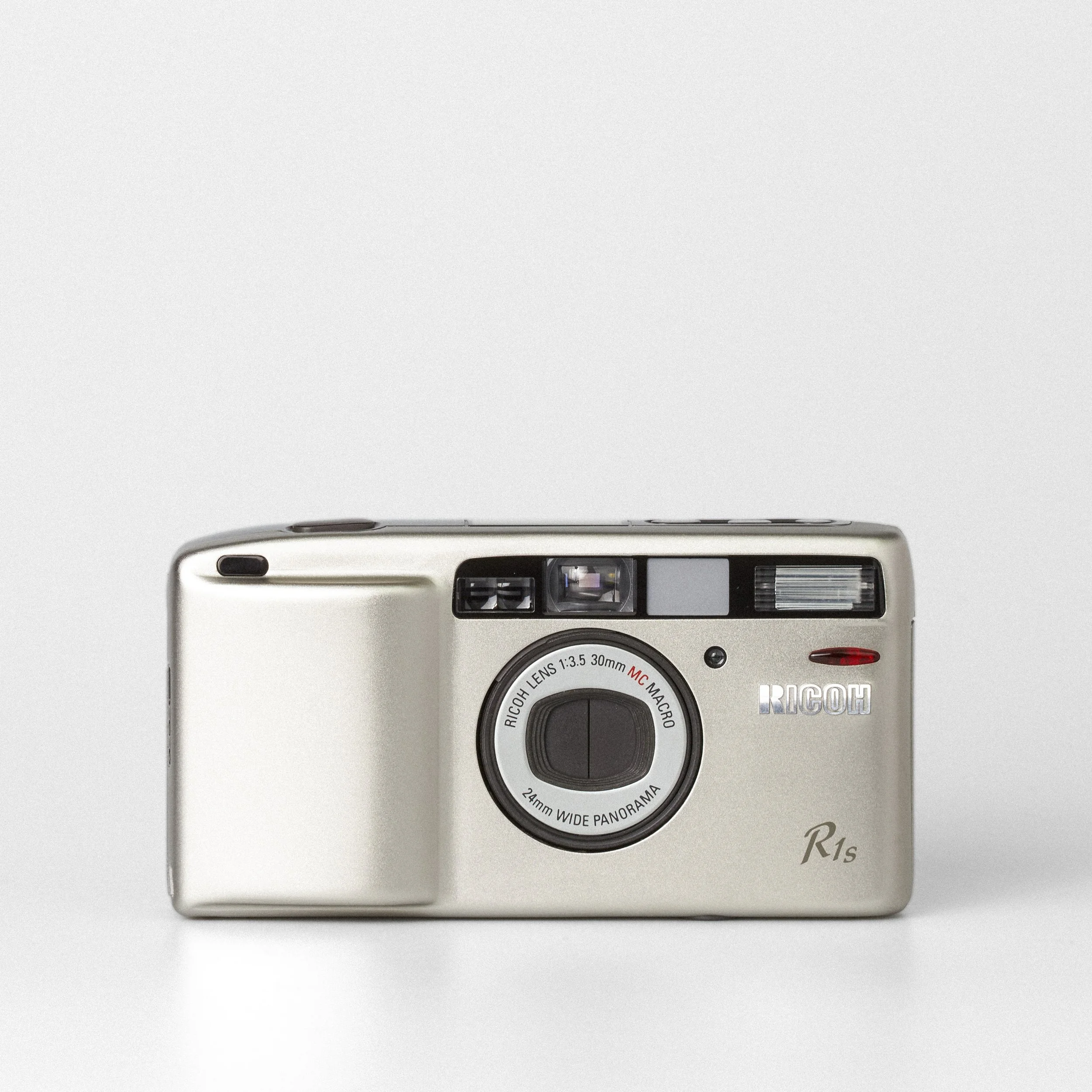 Carmencita cameras4435.jpg