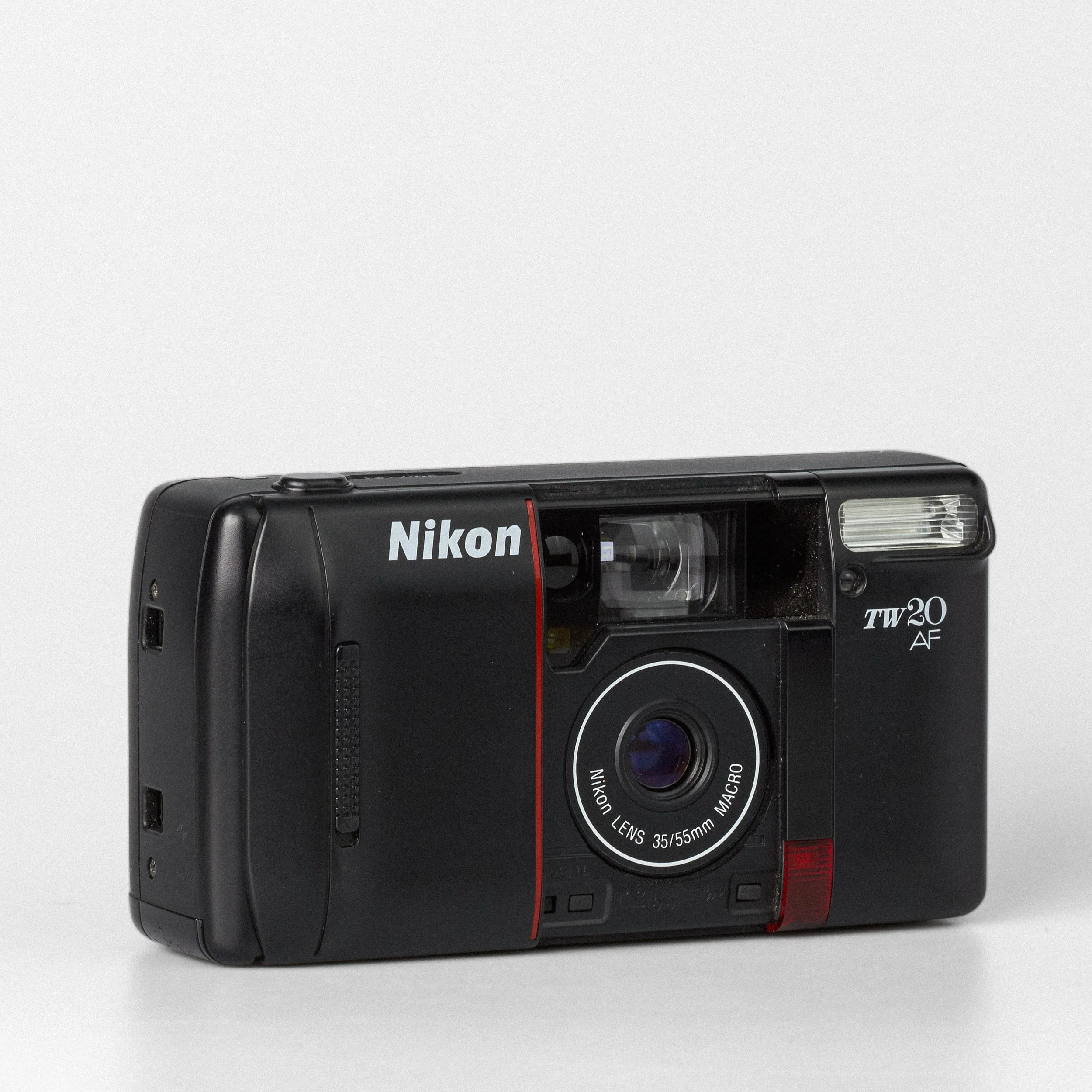 Carmencita cameras4107.jpg