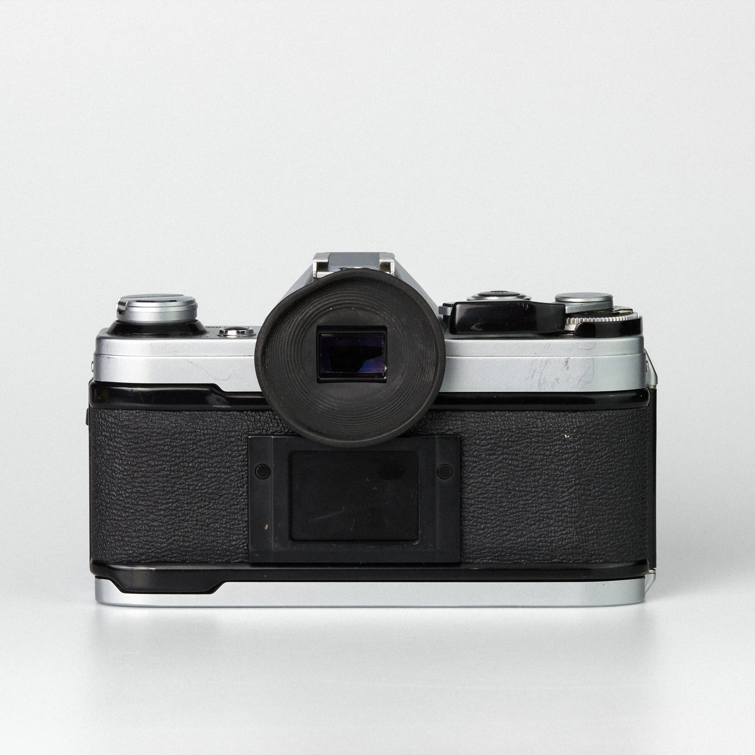 Carmencita cameras1643.jpg