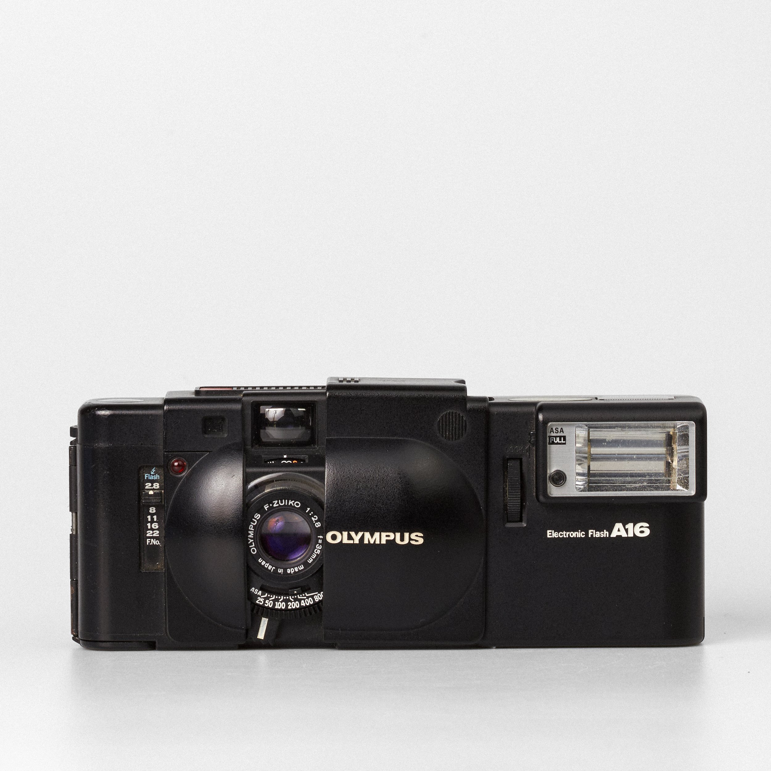 Carmencita cameras2540.jpg