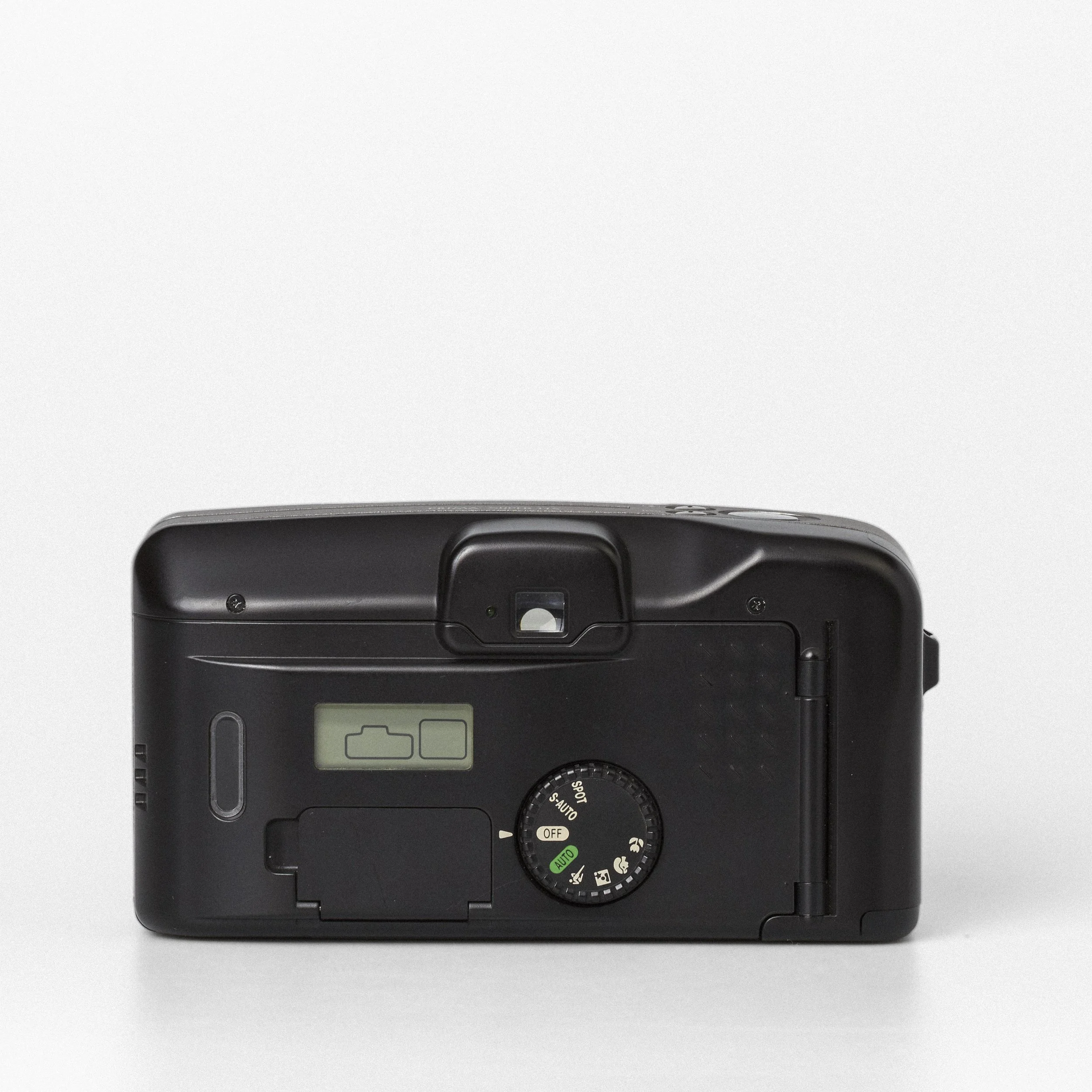 Carmencita cameras5120.jpg