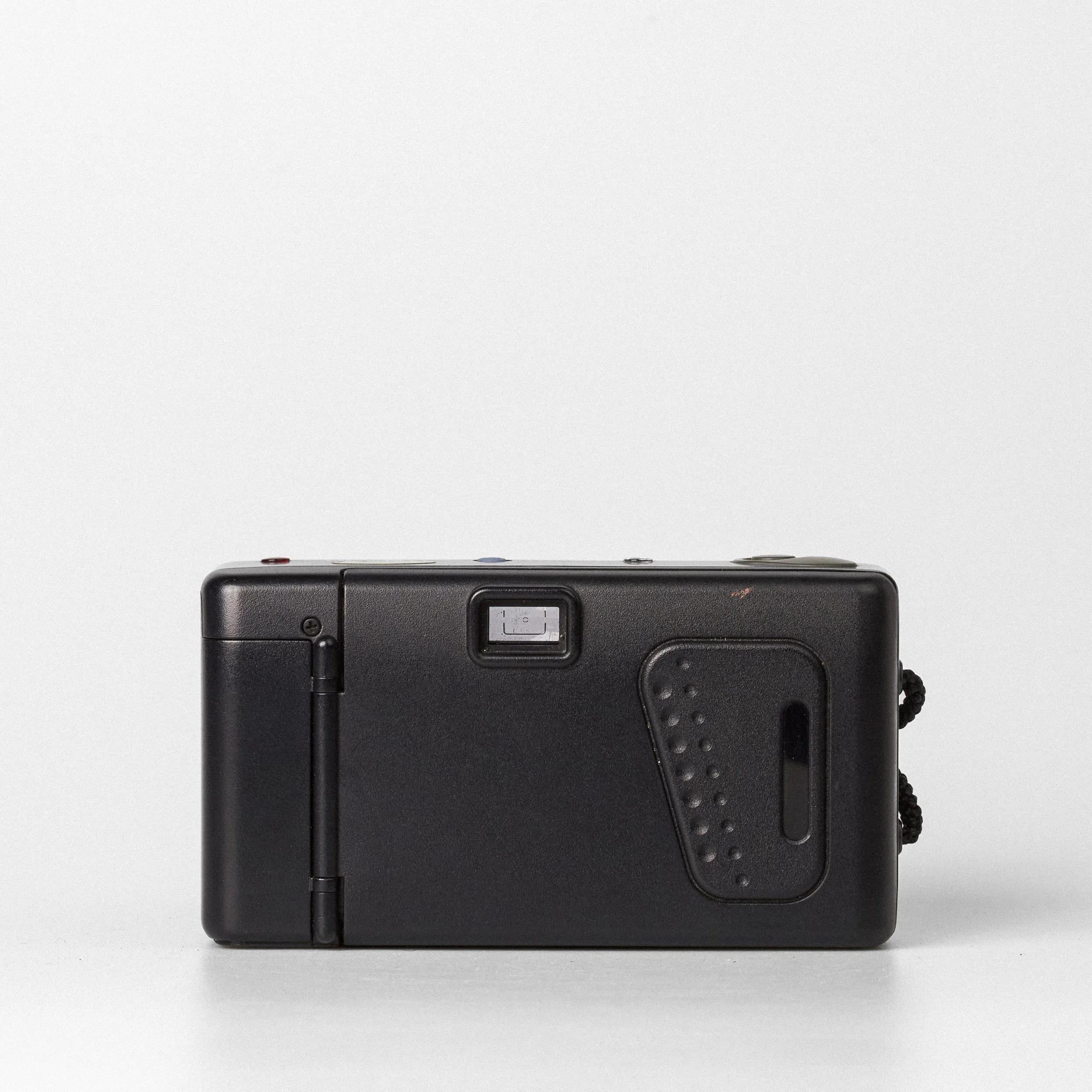 Carmencita cameras3365.jpg