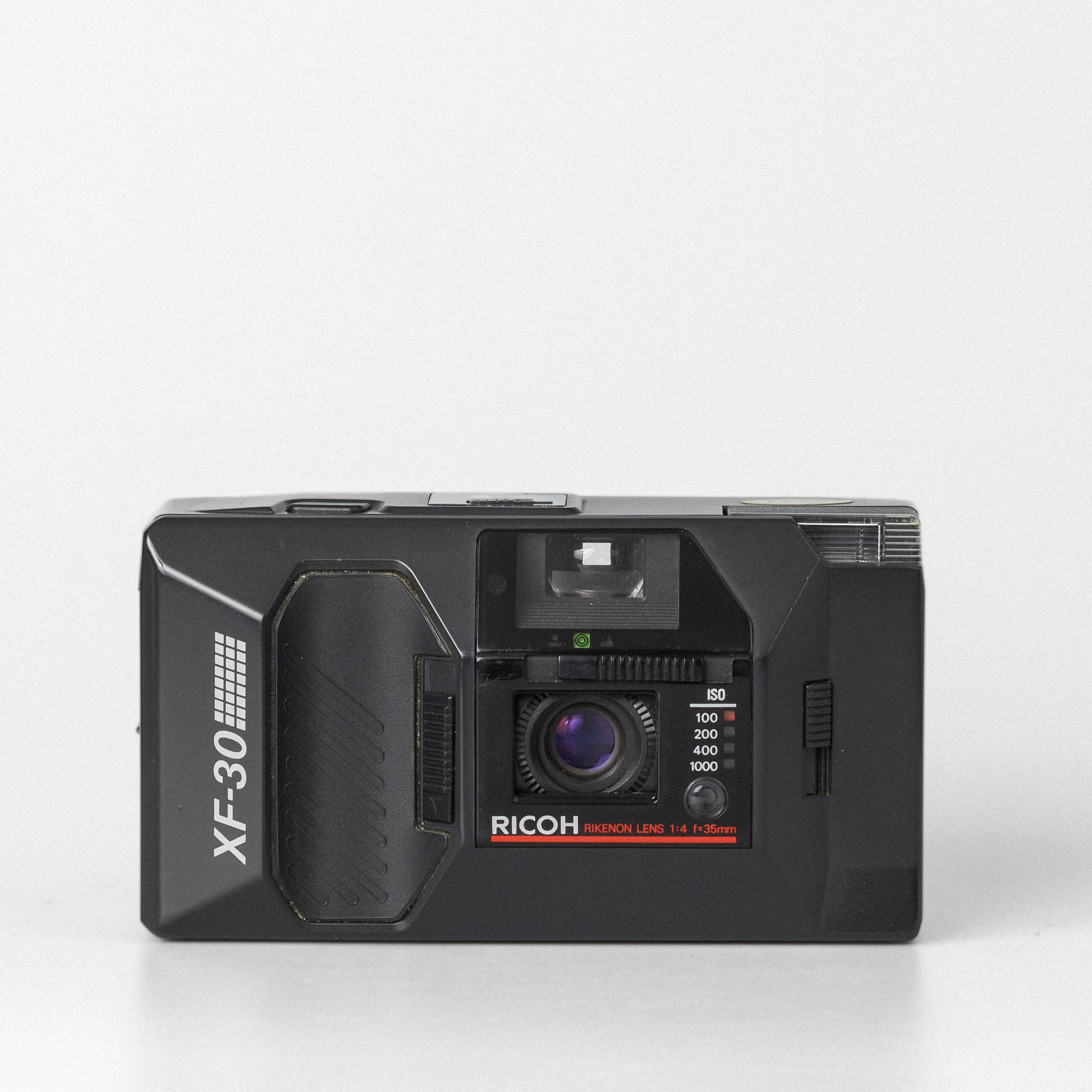 Carmencita cameras4030.jpg