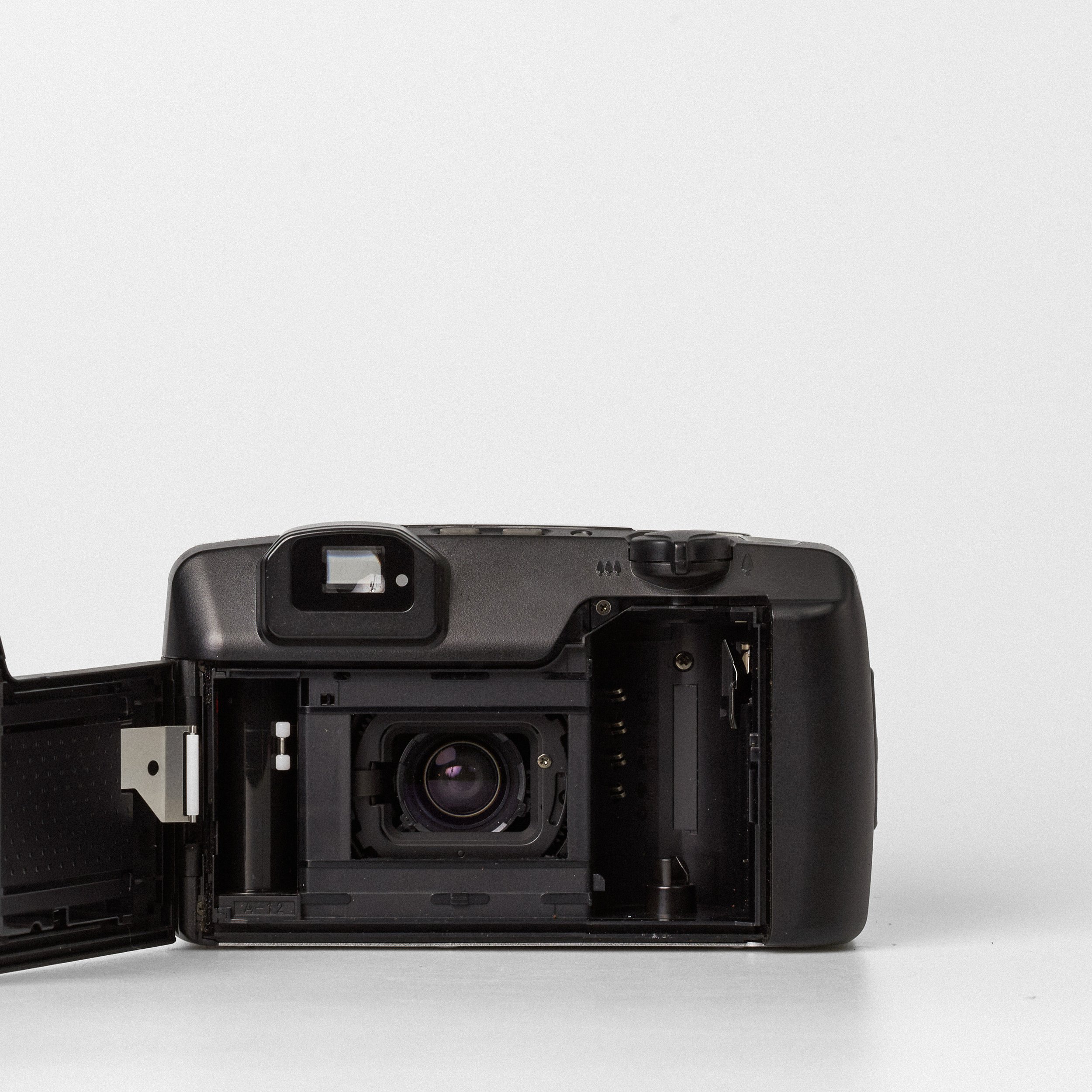 Carmencita cameras3383.jpg