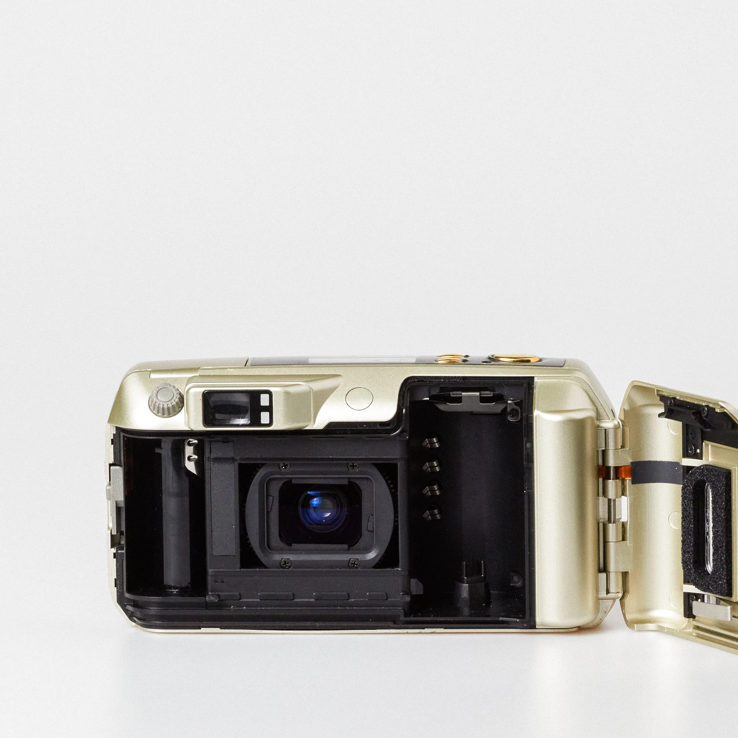 Carmencita cameras0414.jpg