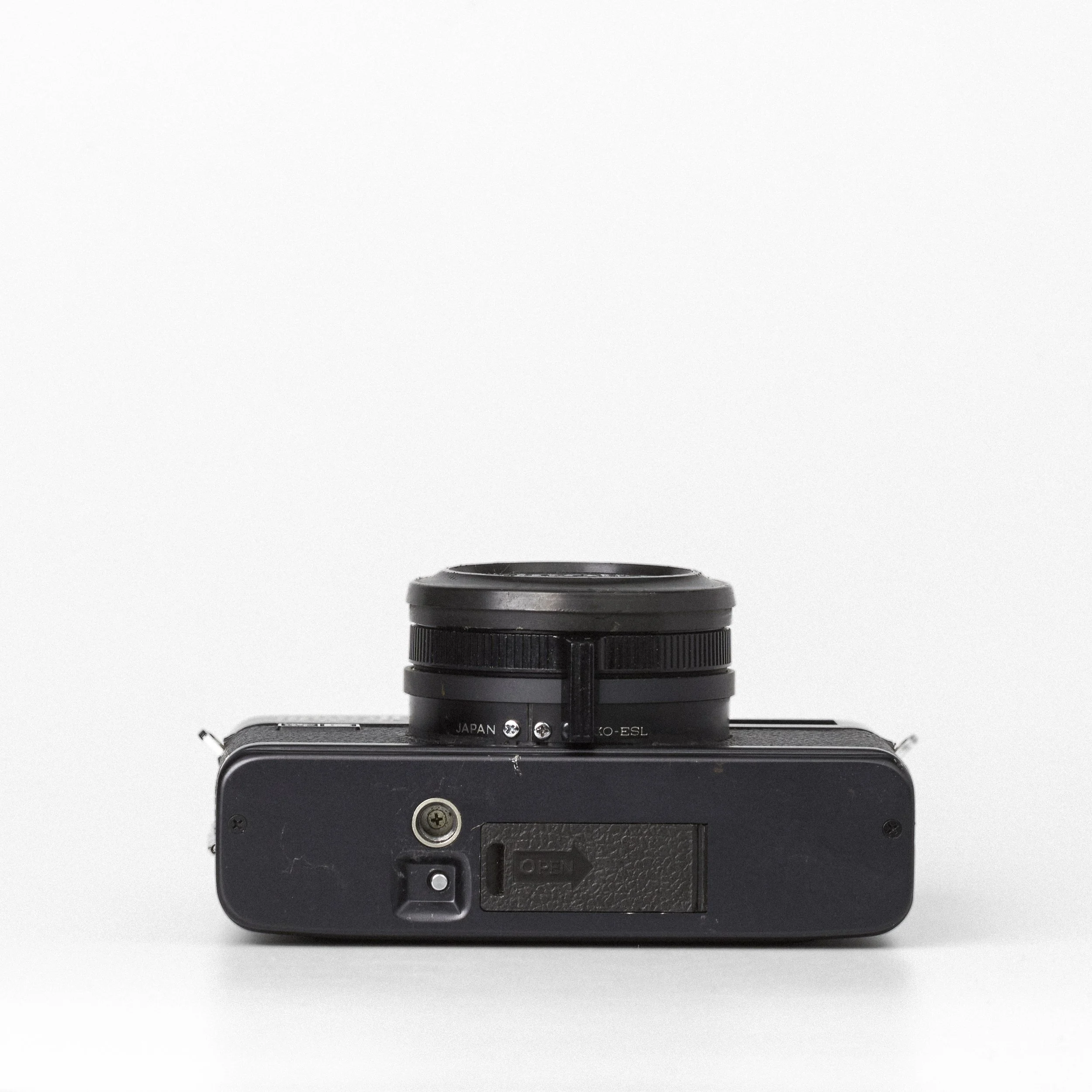 Carmencita cameras5320.jpg