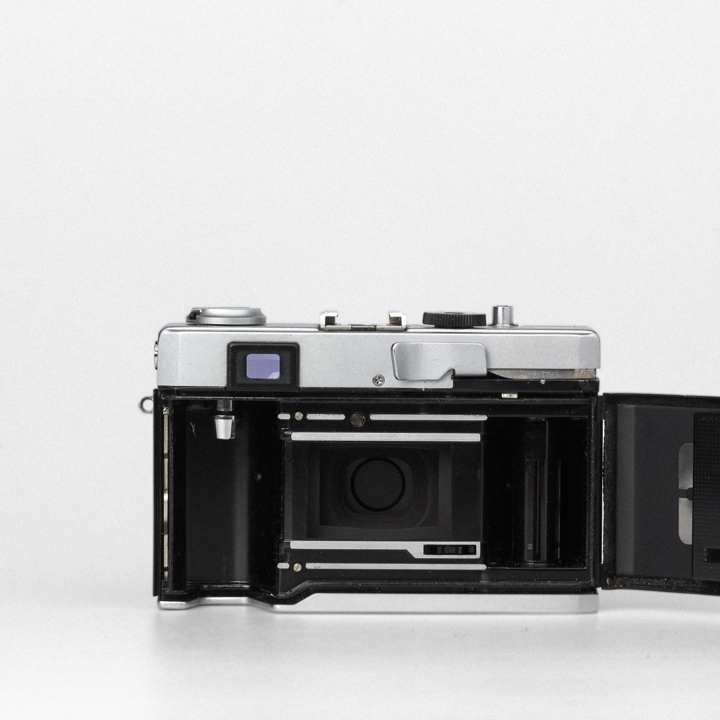 Carmencita cameras0340.jpg