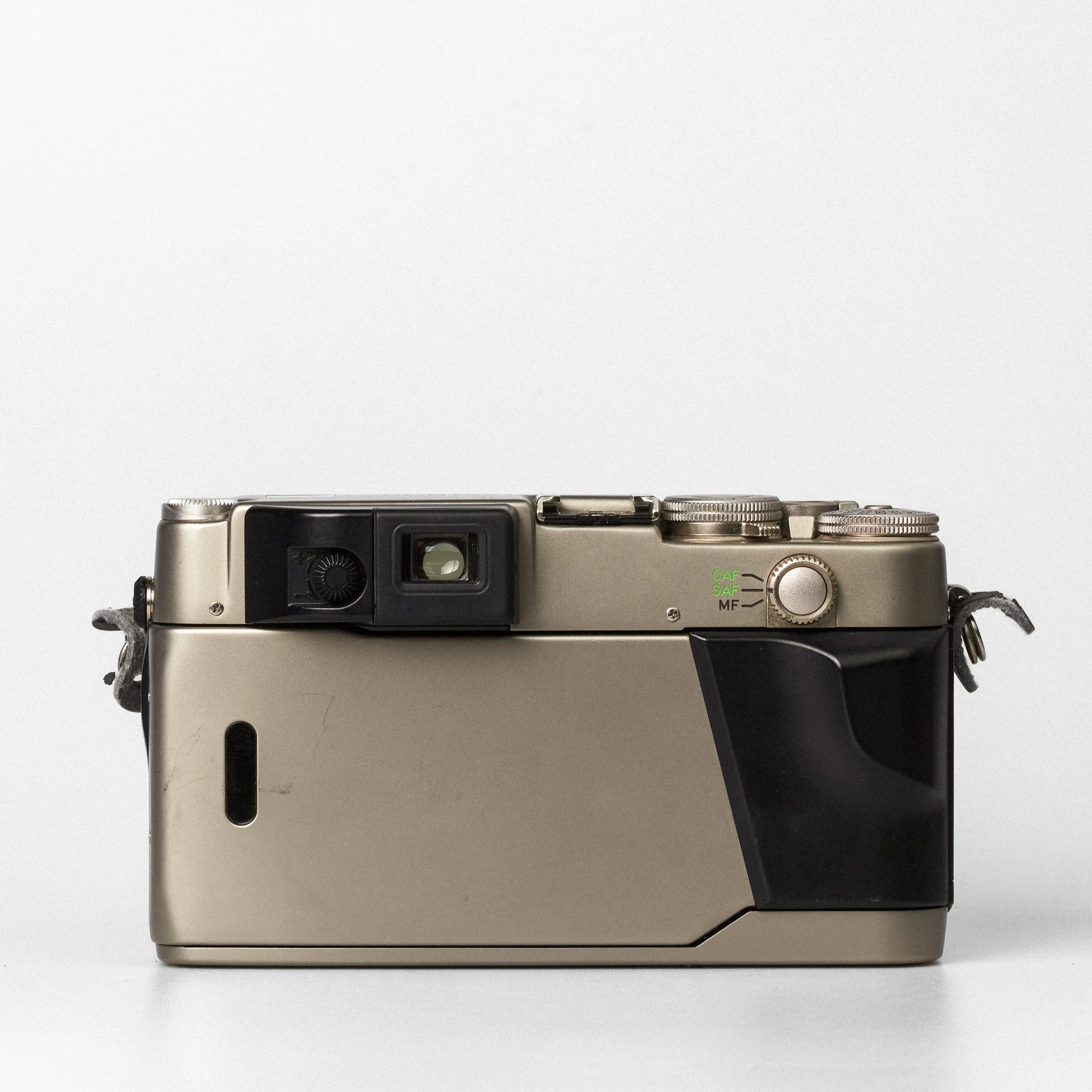 Carmencita cameras3100.jpg