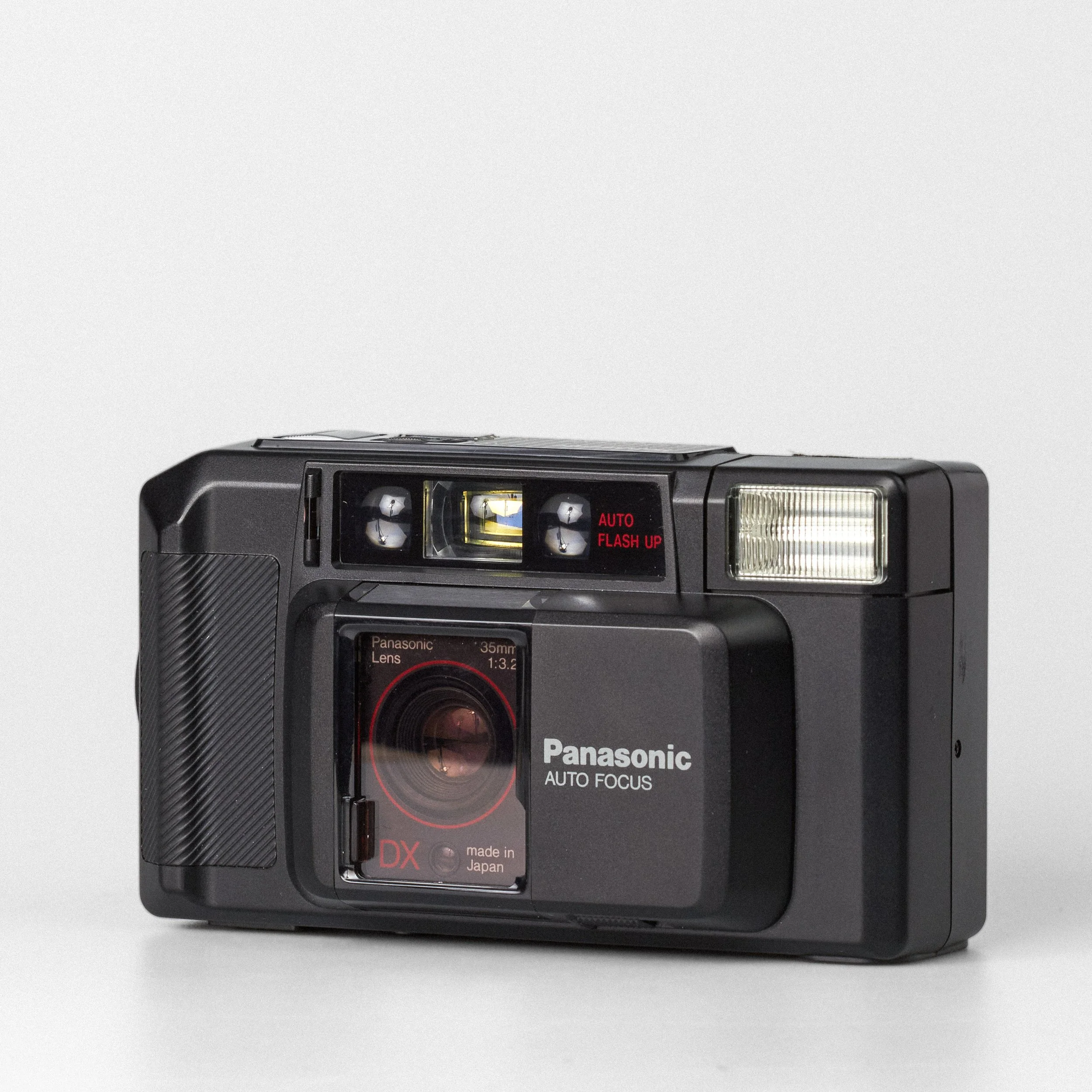 Carmencita cameras3930.jpg