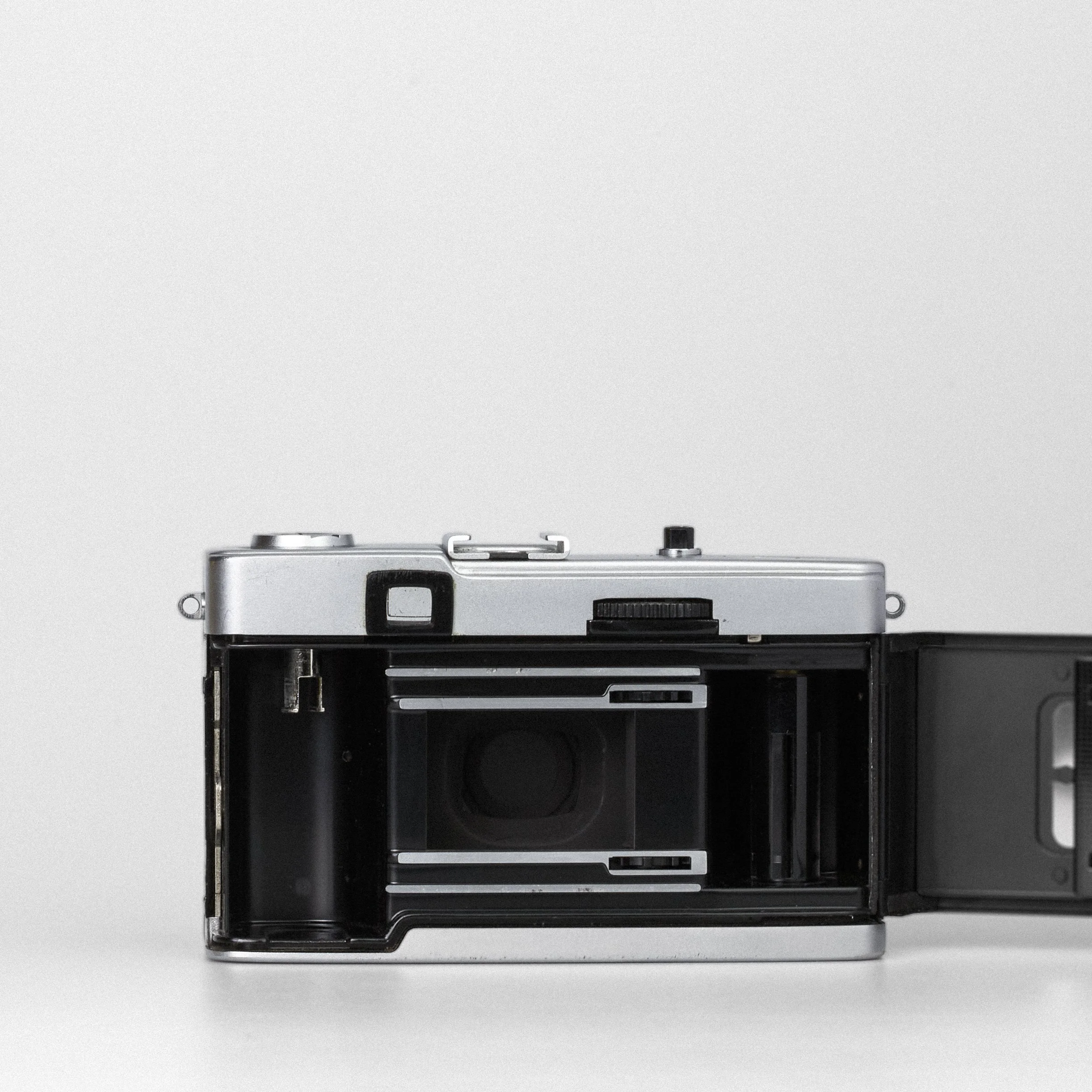 Carmencita cameras0973.jpg