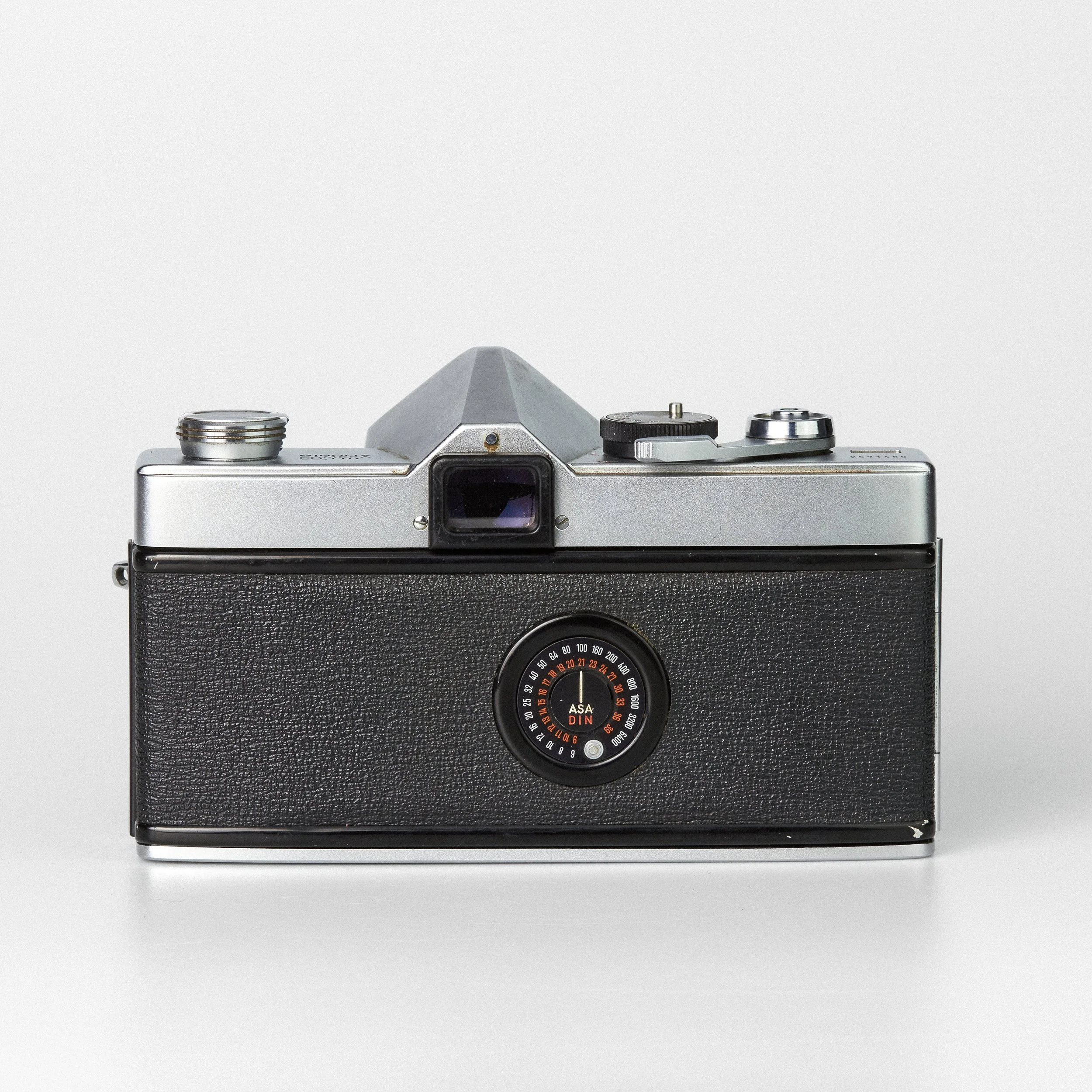 Carmencita cameras1676.jpg
