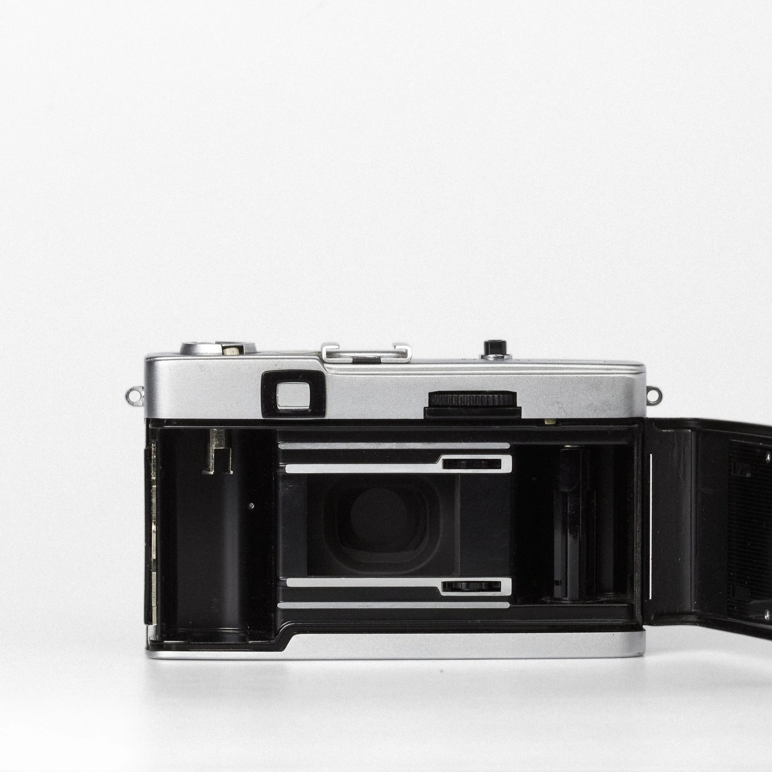 Carmencita cameras5286.jpg