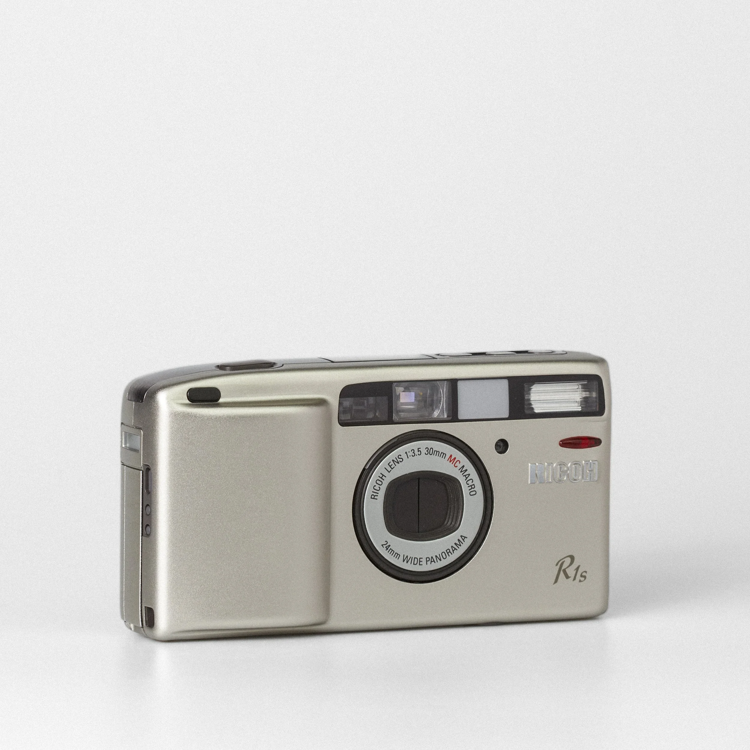 Carmencita cameras4436.jpg