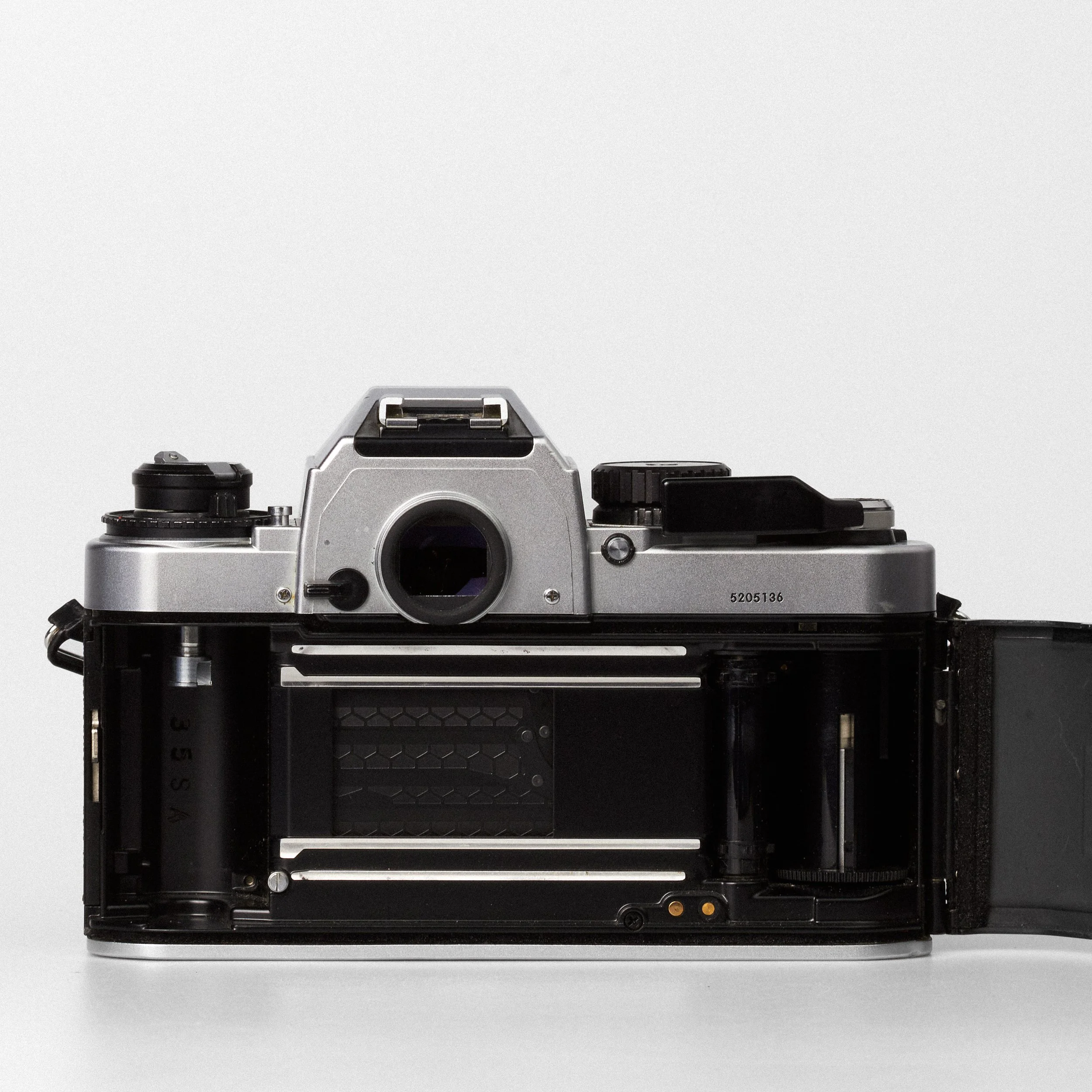 Carmencita cameras3070.jpg