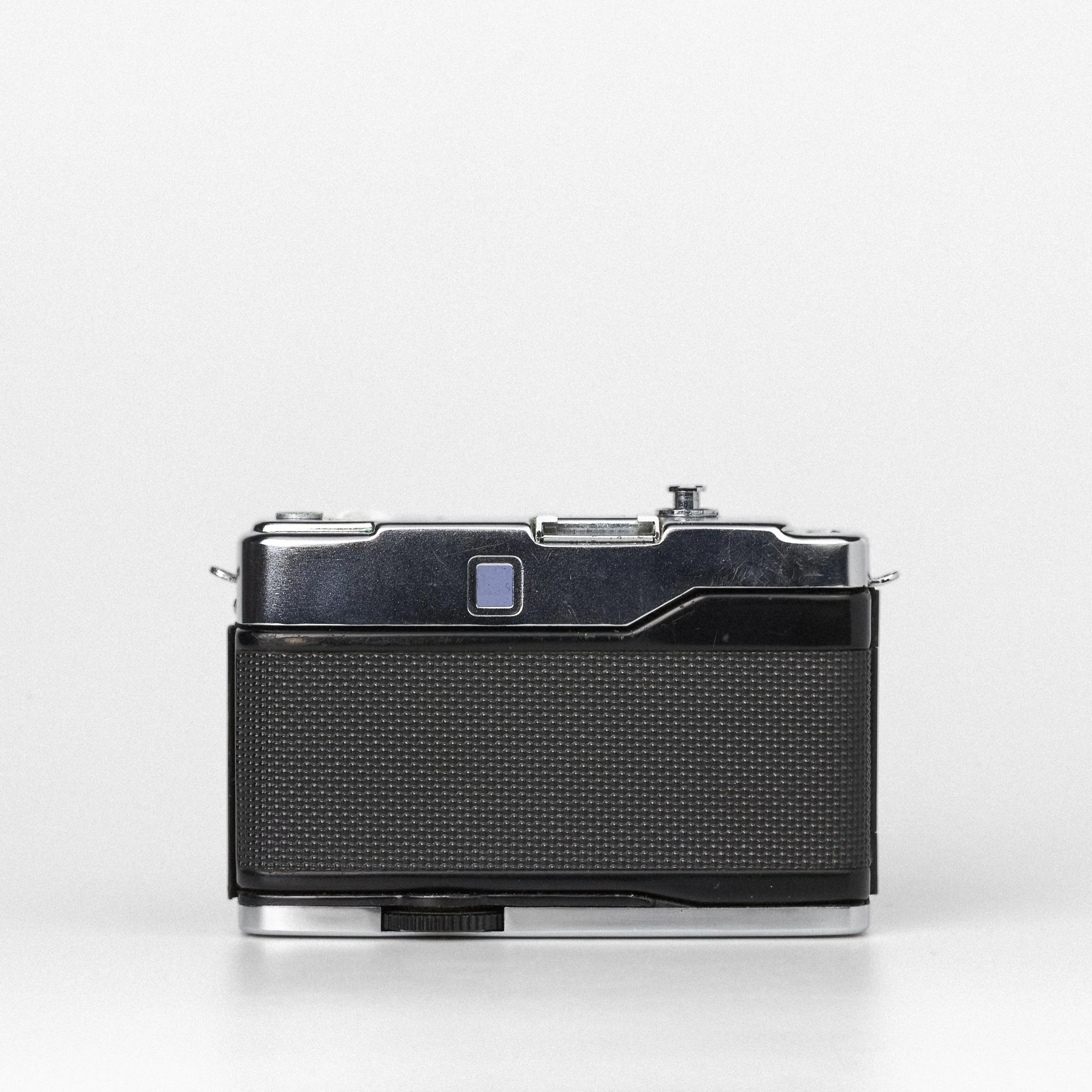 Carmencita cameras0321.jpg