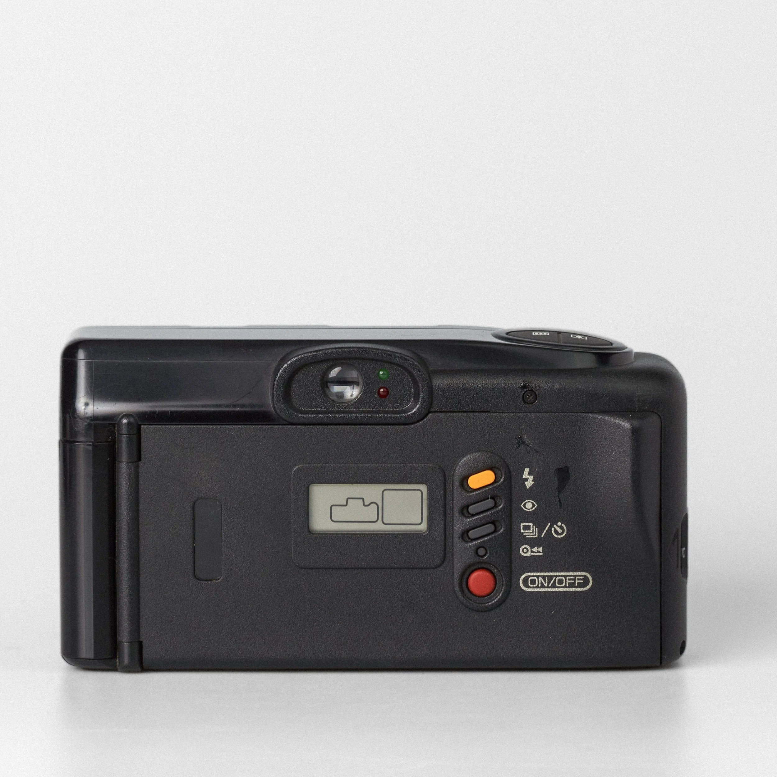 Carmencita cameras4221.jpg